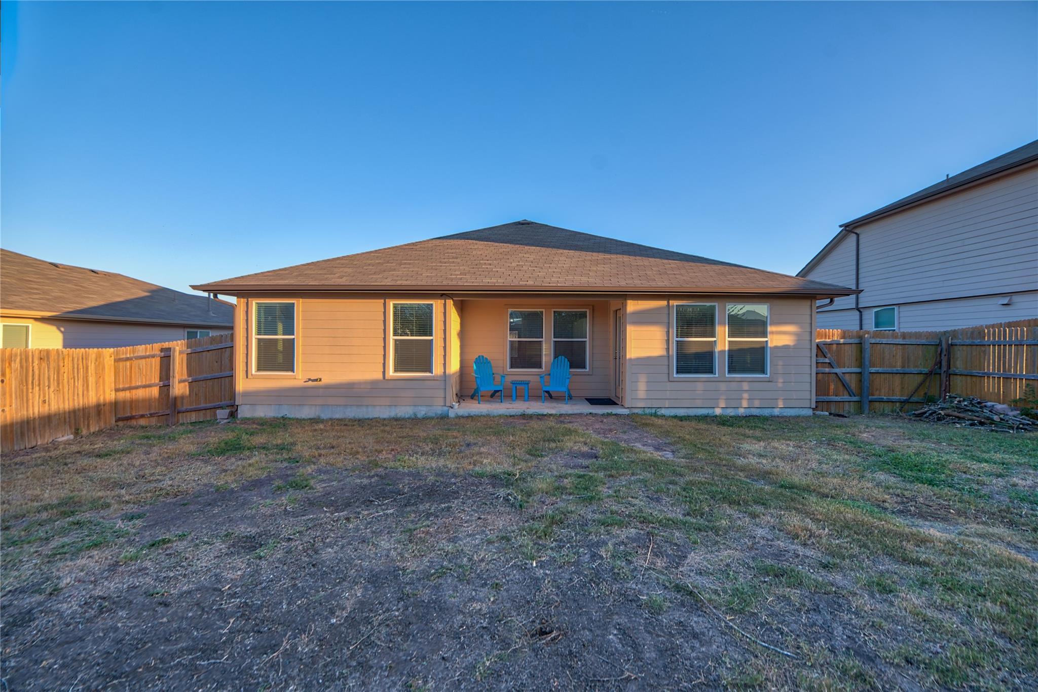 328 Langely, Kyle, TX 78640
