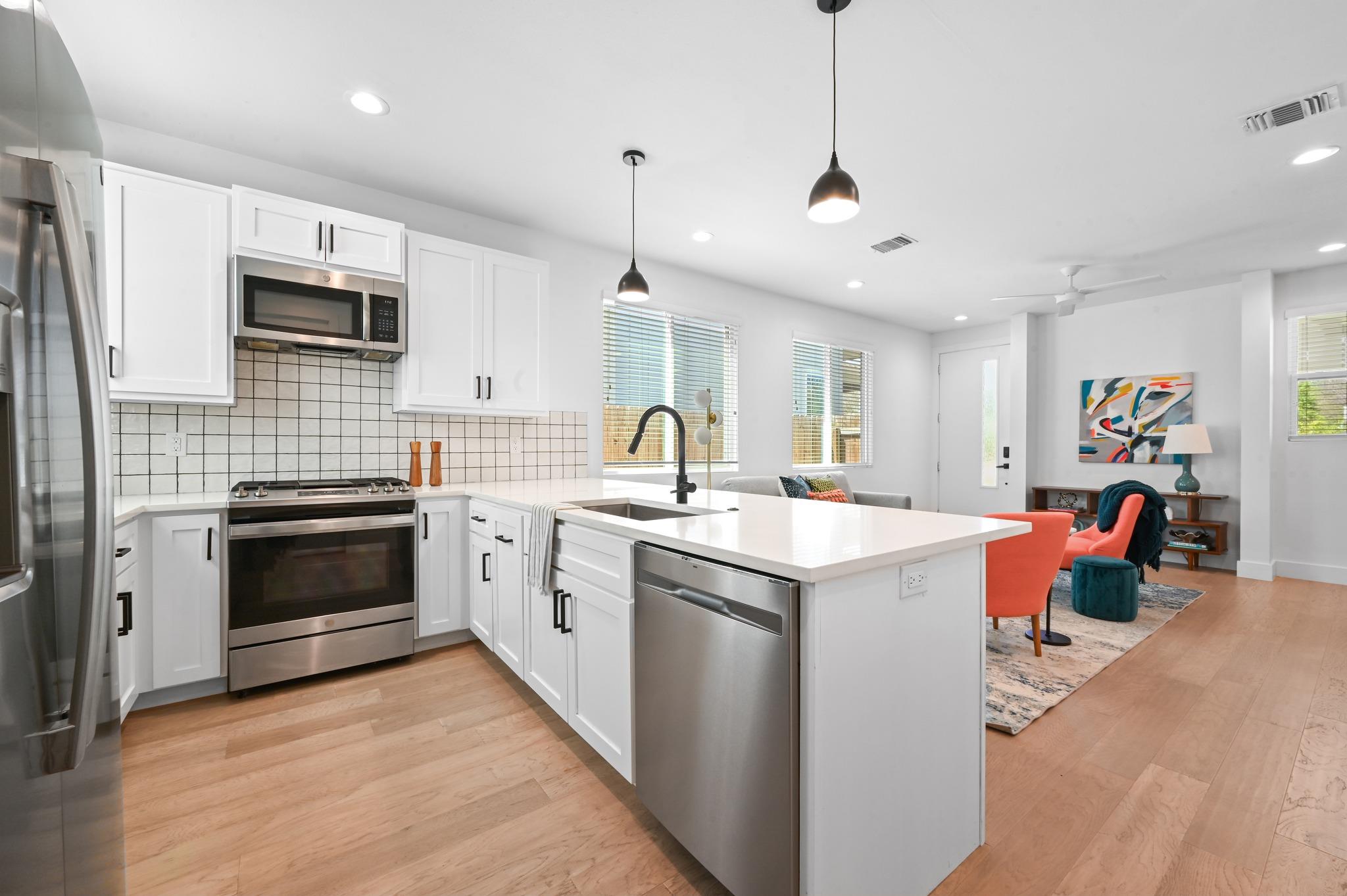 5413 Blue Bird Ln # 2, Austin, TX 78745