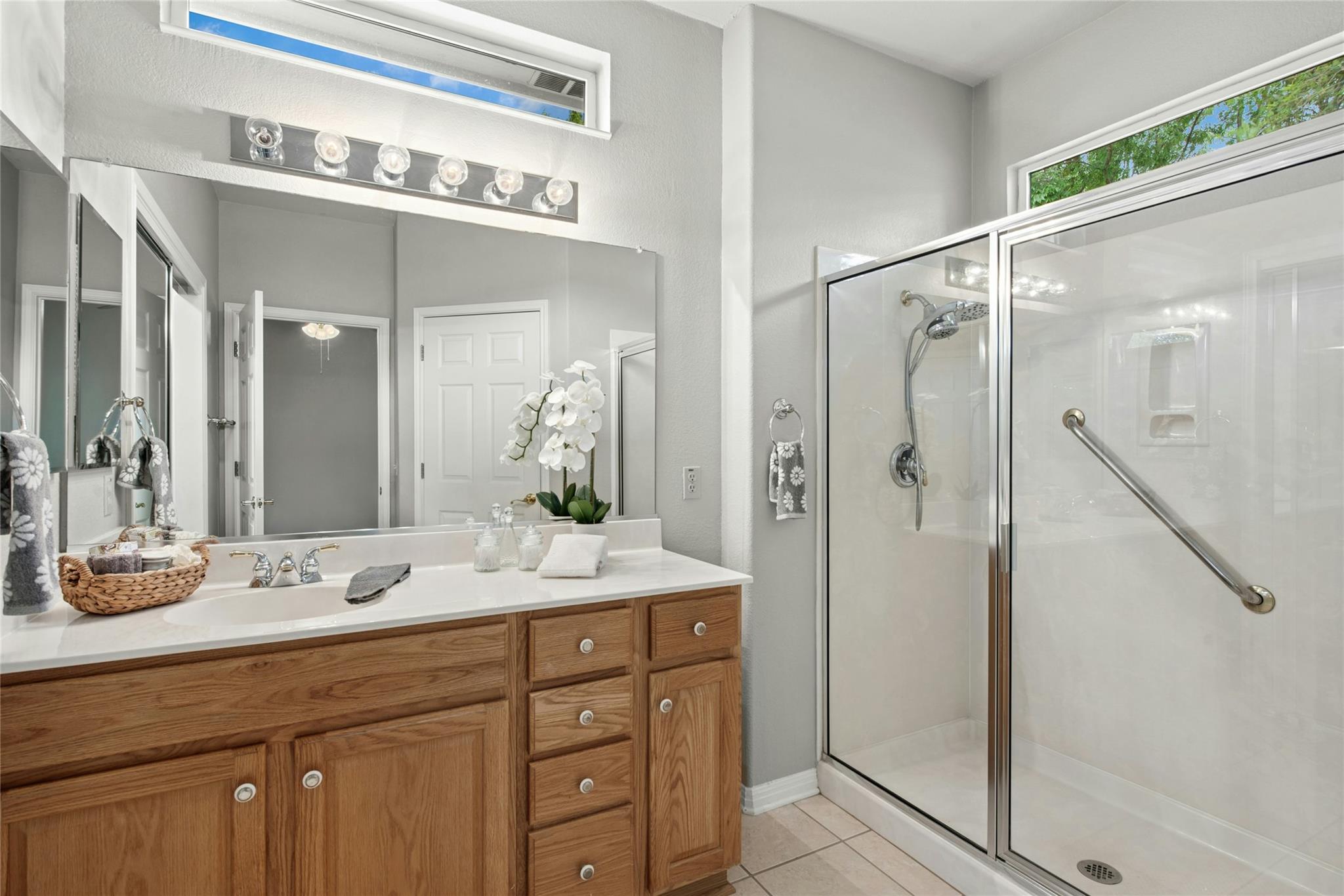 122 Harness Ln, Georgetown, TX 78633