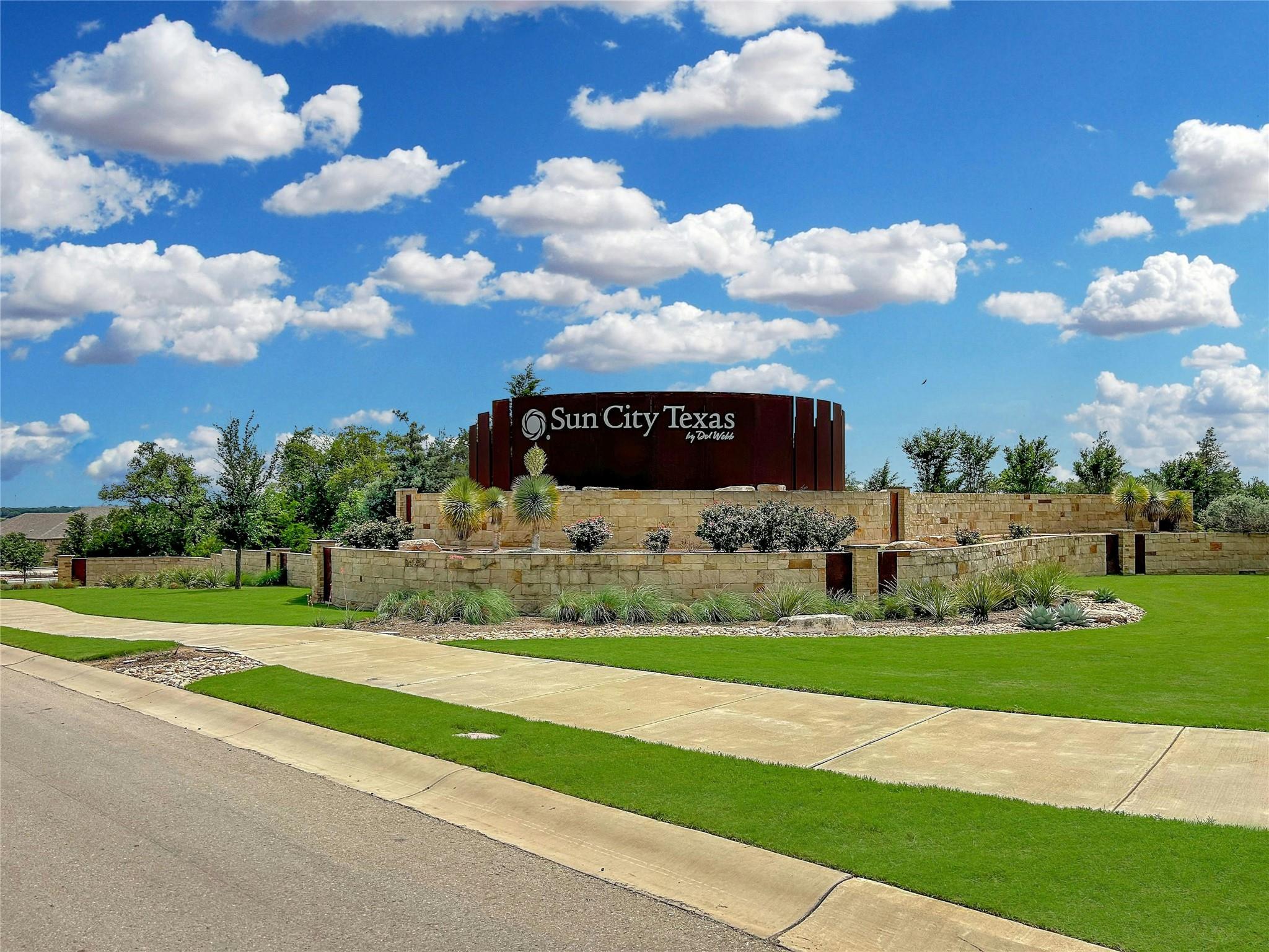 122 Harness Ln, Georgetown, TX 78633