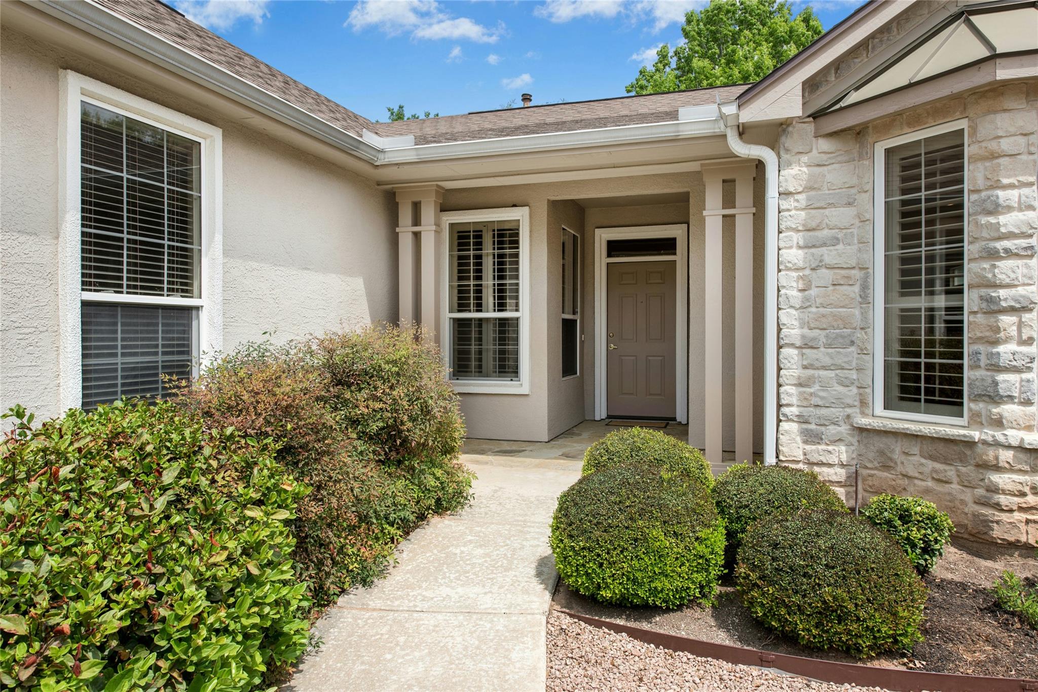 122 Harness Ln, Georgetown, TX 78633