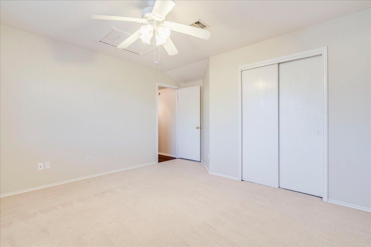 267 Carolyns Way, Buda, TX 78610