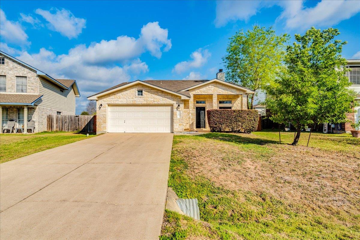 267 Carolyns Way, Buda, TX 78610