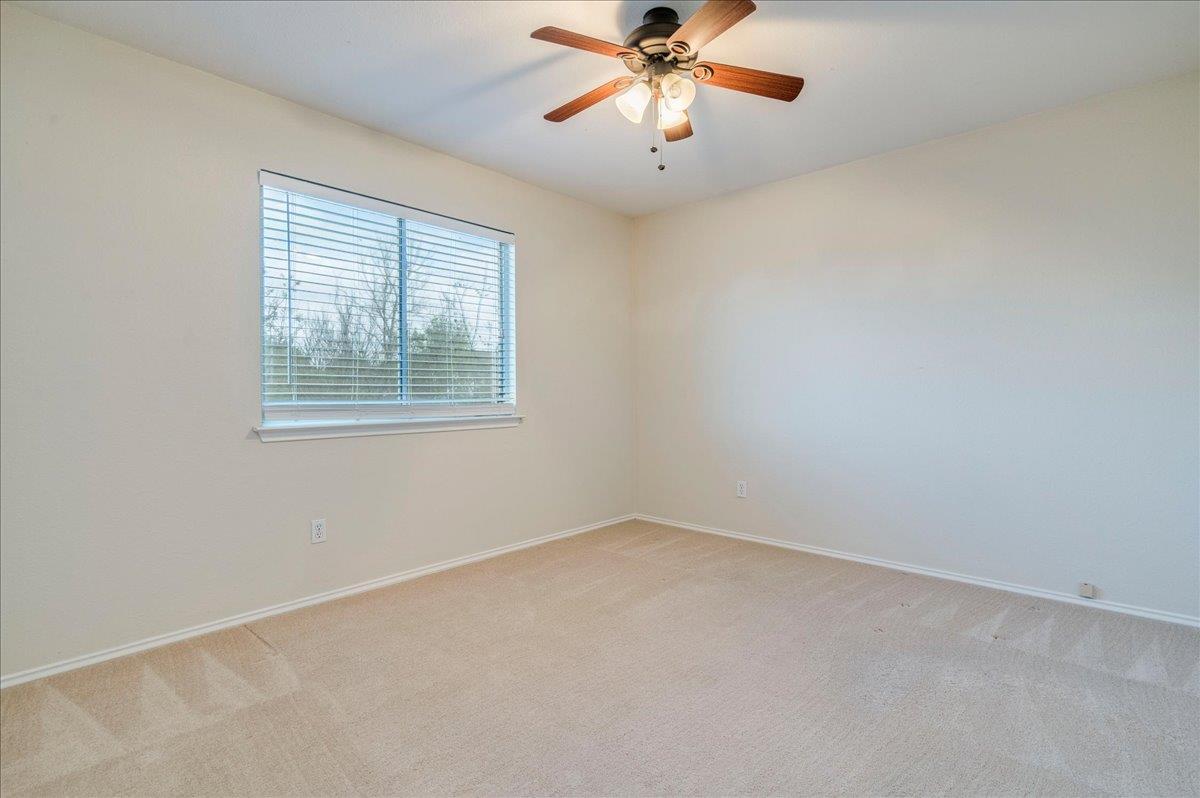 267 Carolyns Way, Buda, TX 78610