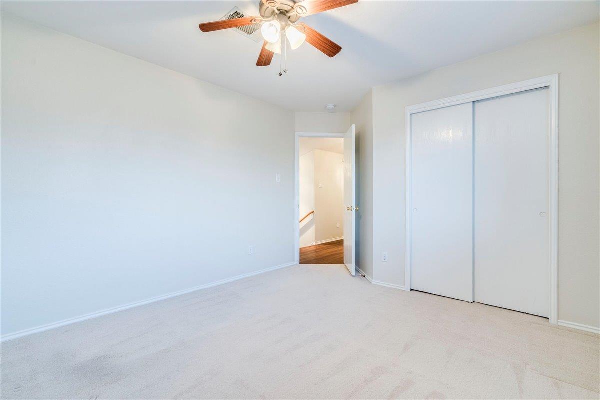 267 Carolyns Way, Buda, TX 78610