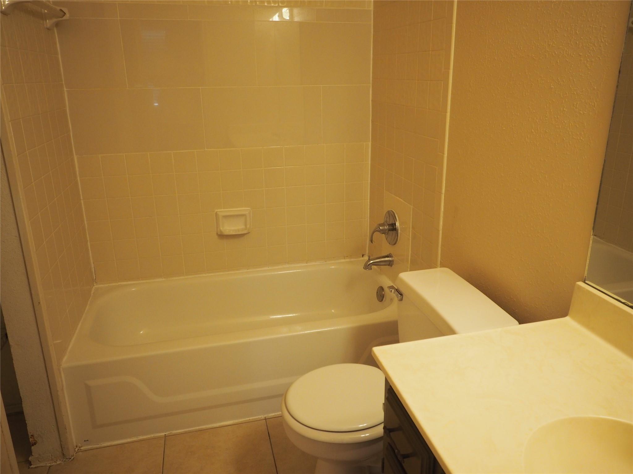 1403 Hermitage Dr, Round Rock, TX 78681