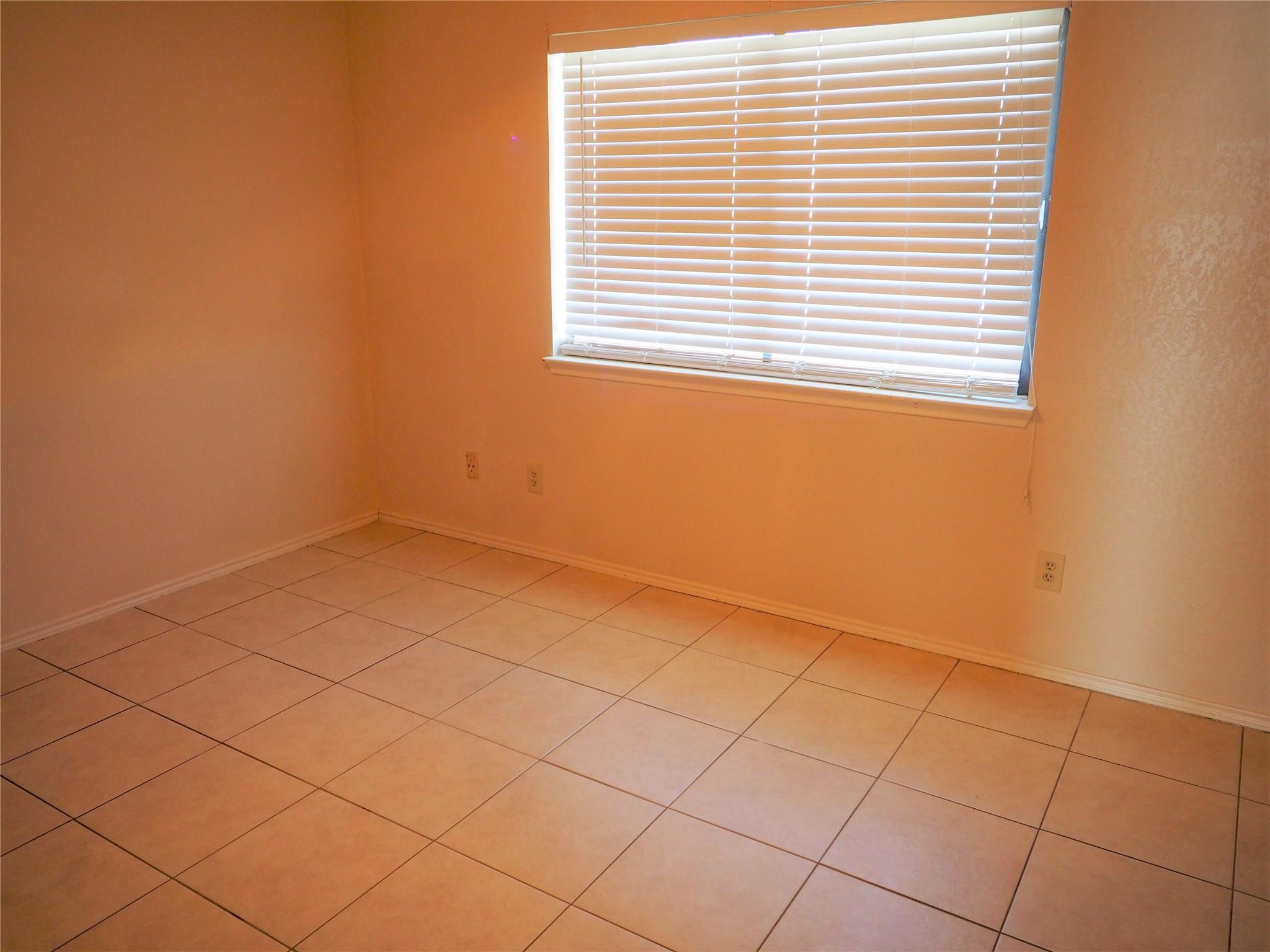 1403 Hermitage Dr, Round Rock, TX 78681