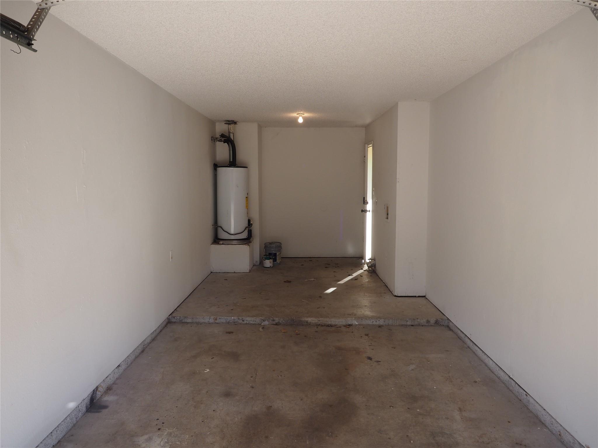 1403 Hermitage Dr, Round Rock, TX 78681