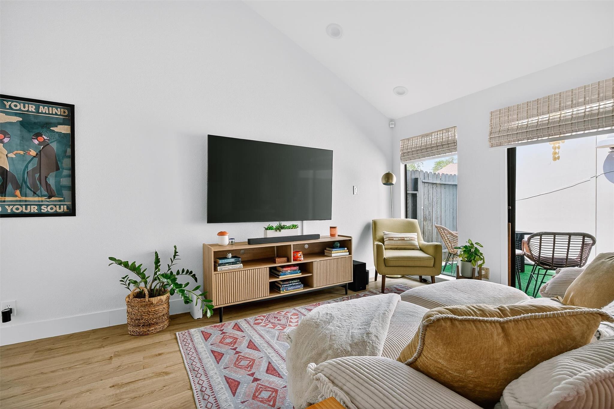 1727 Timber Ridge Dr, Austin, TX 78741