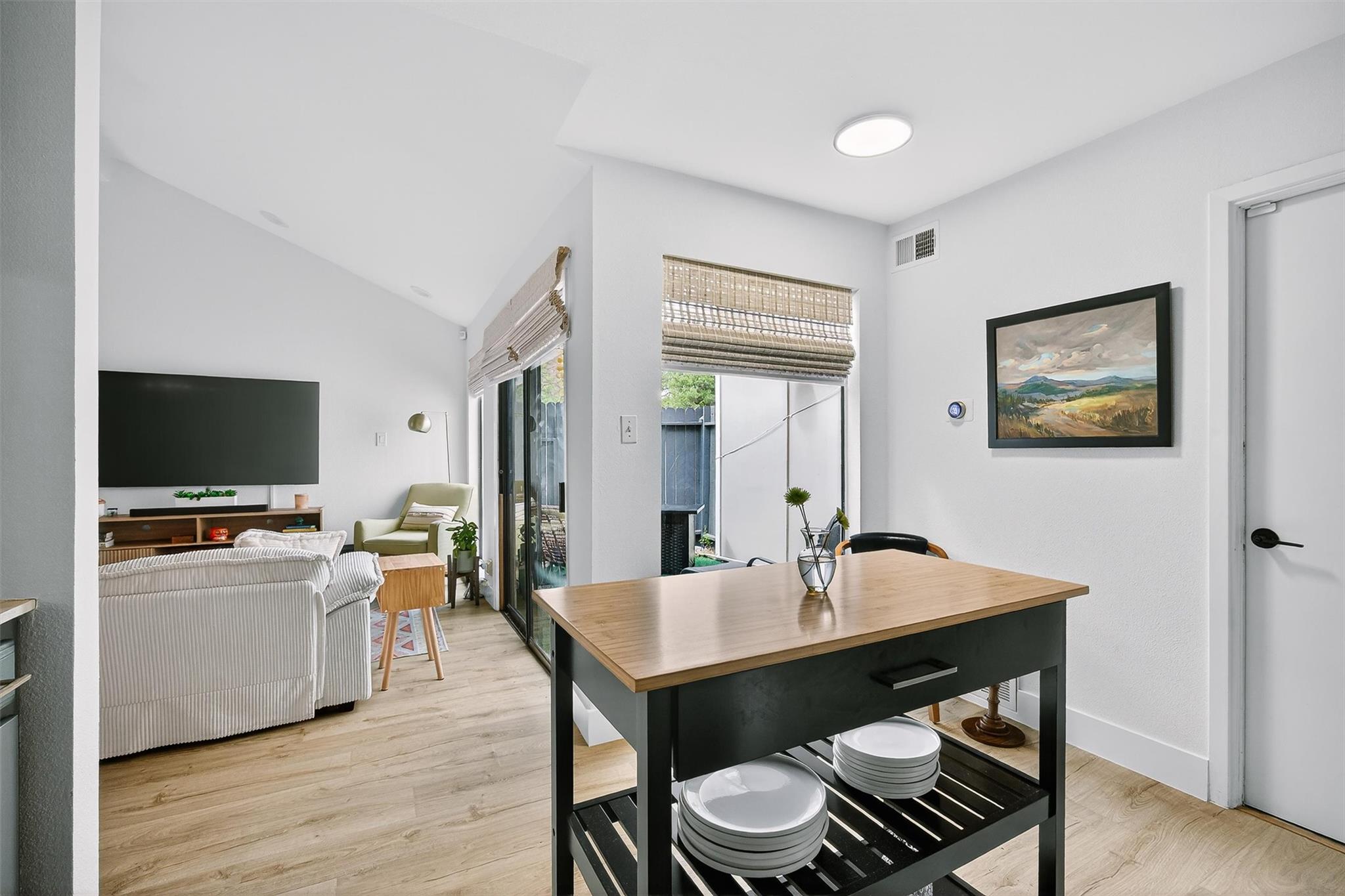 1727 Timber Ridge Dr, Austin, TX 78741