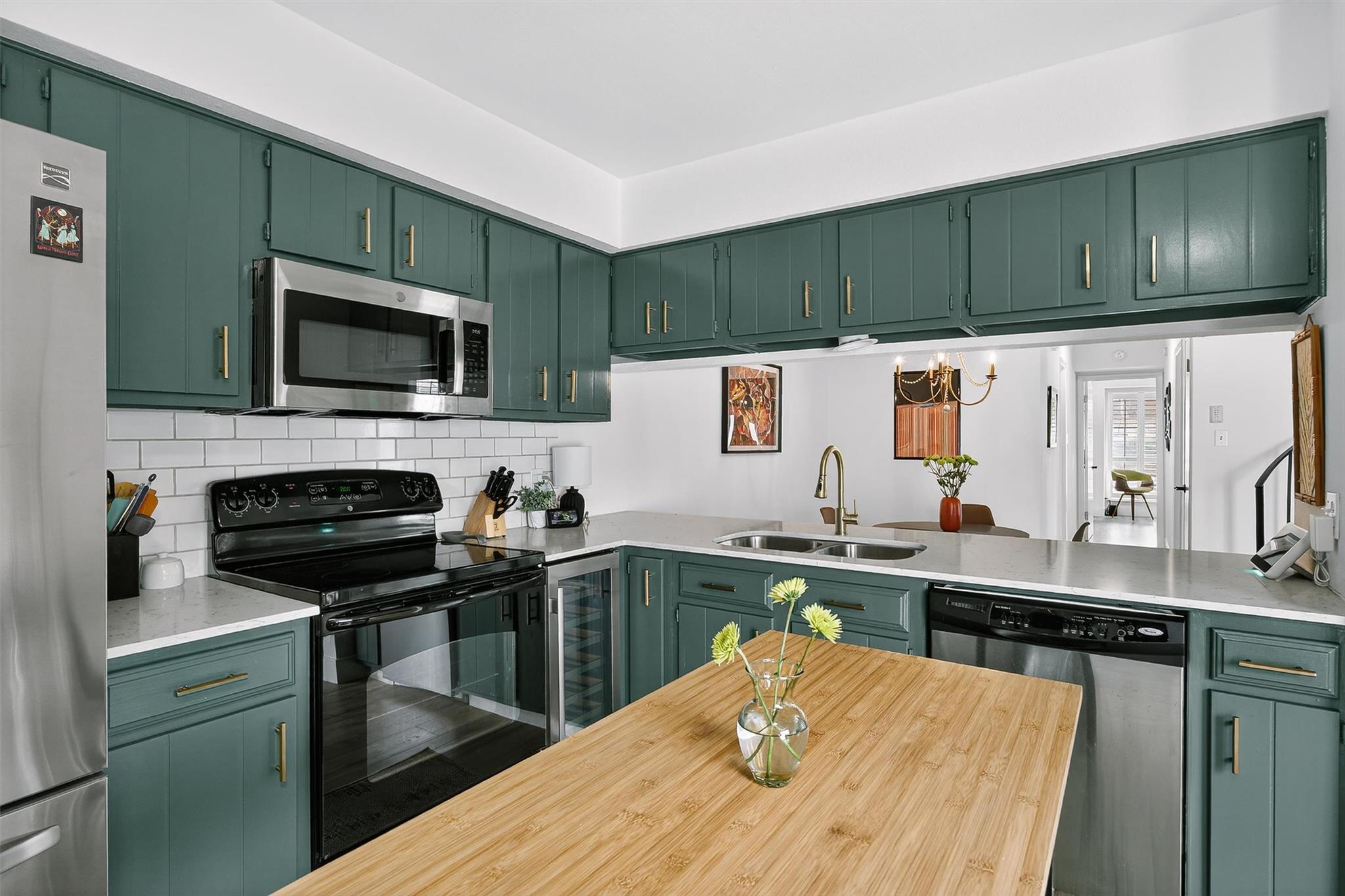 1727 Timber Ridge Dr, Austin, TX 78741