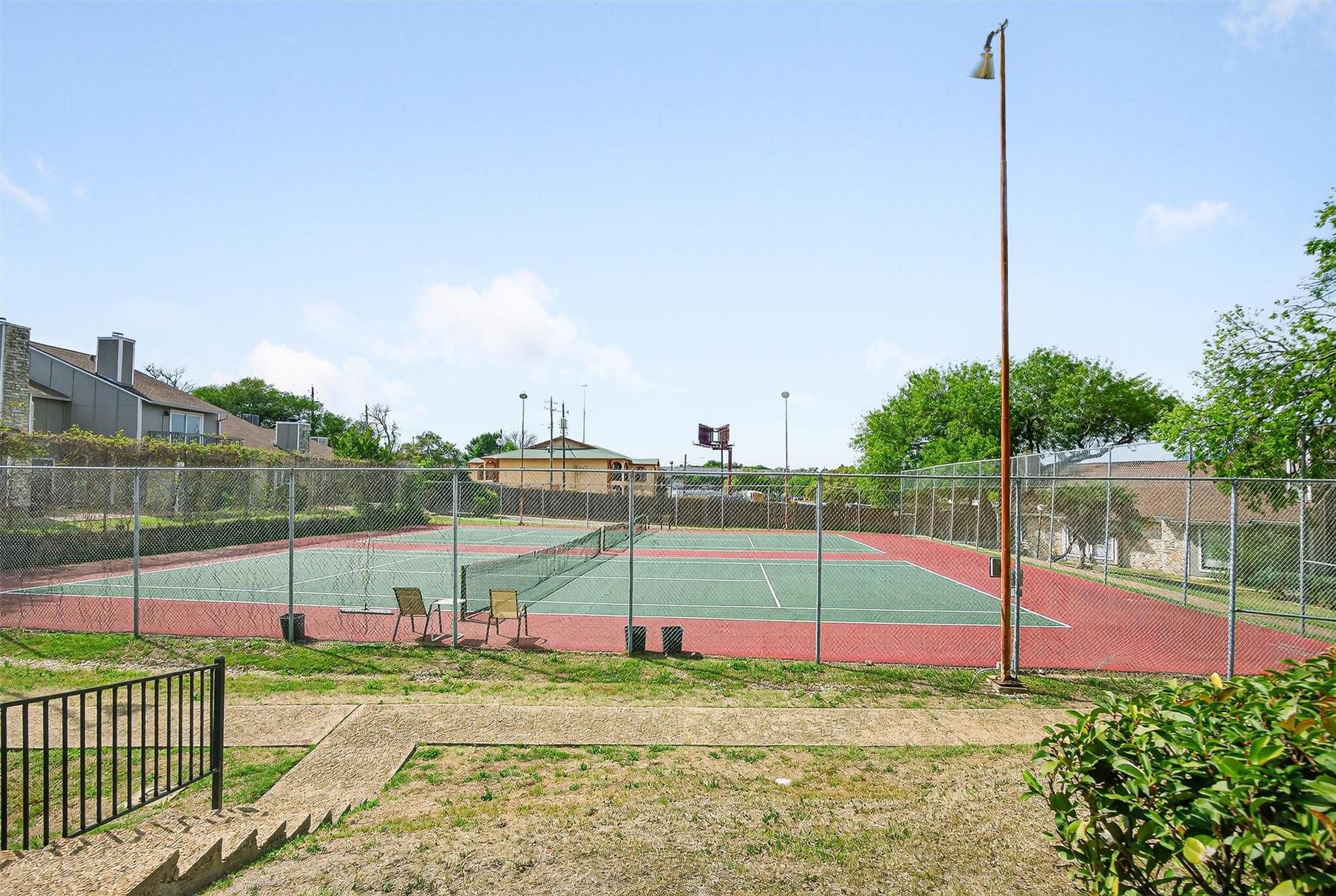 1727 Timber Ridge Dr, Austin, TX 78741