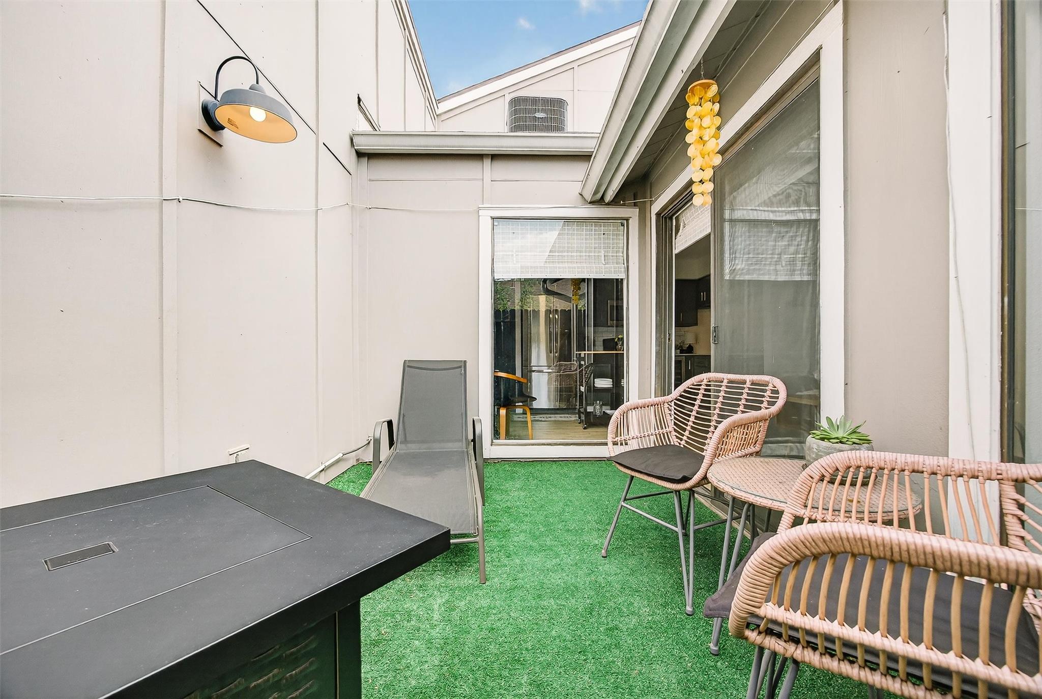 1727 Timber Ridge Dr, Austin, TX 78741