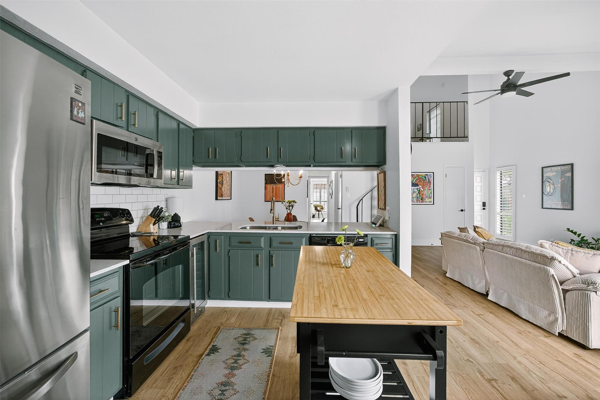 1727 Timber Ridge Dr, Austin, TX 78741