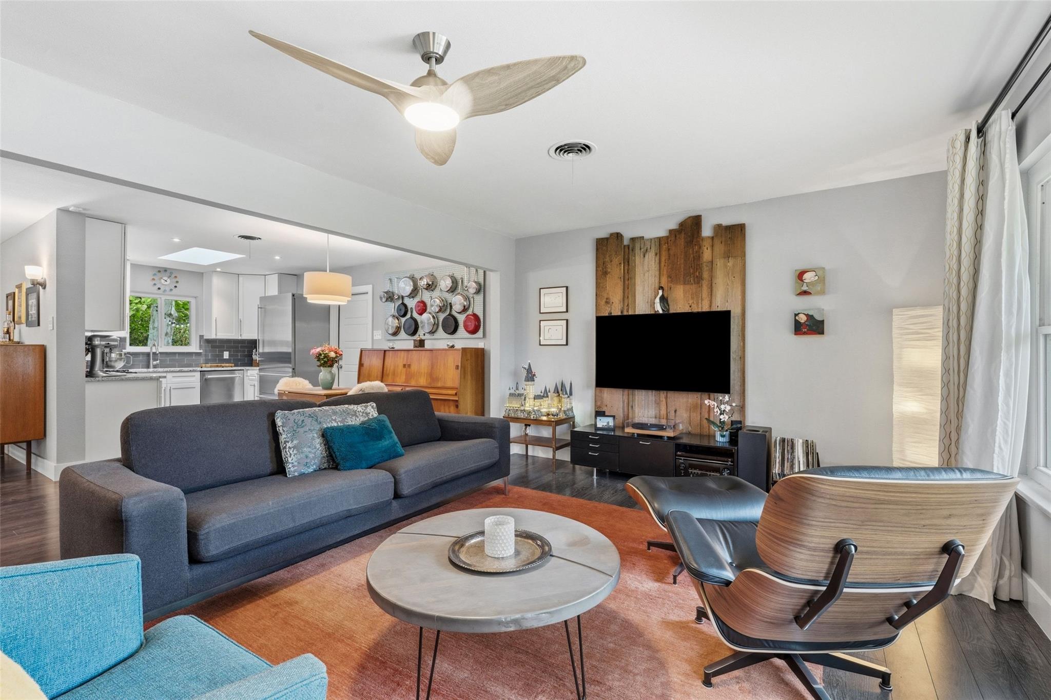 1617 Glencrest Dr, Austin, TX 78723