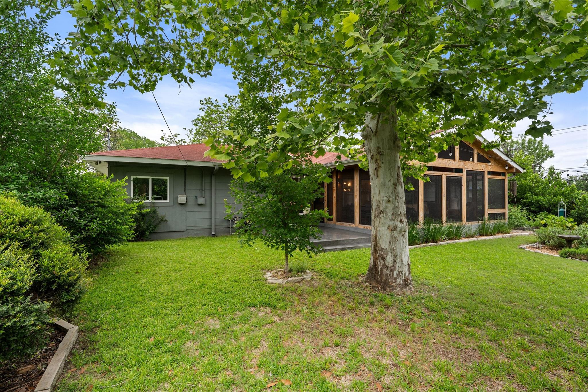 1617 Glencrest Dr, Austin, TX 78723