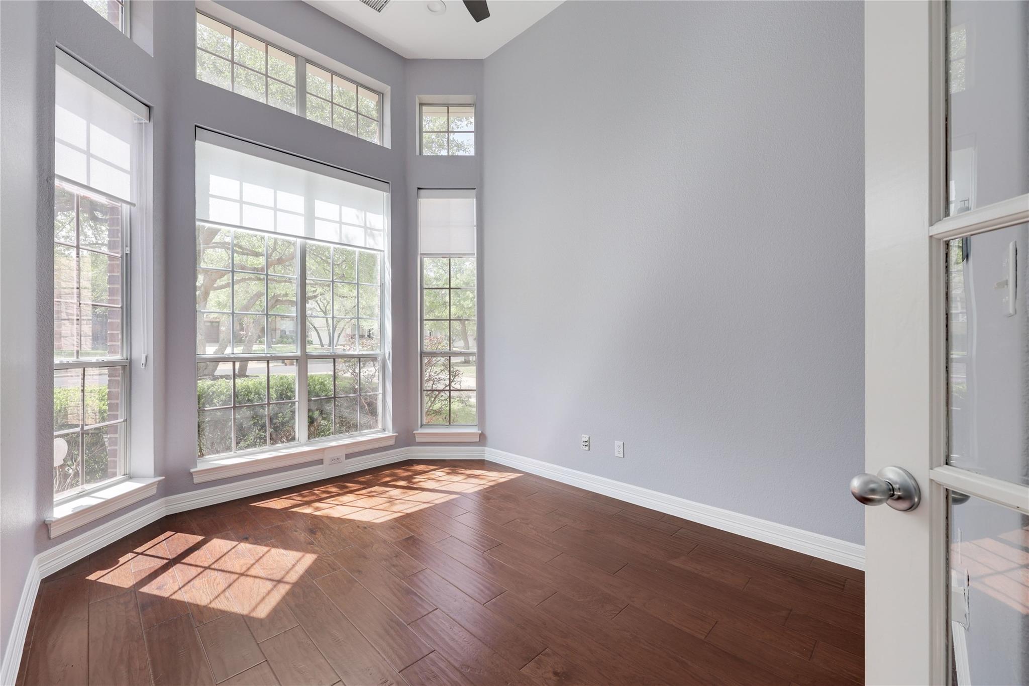 9817 Royal New Kent Dr, Austin, TX 78717