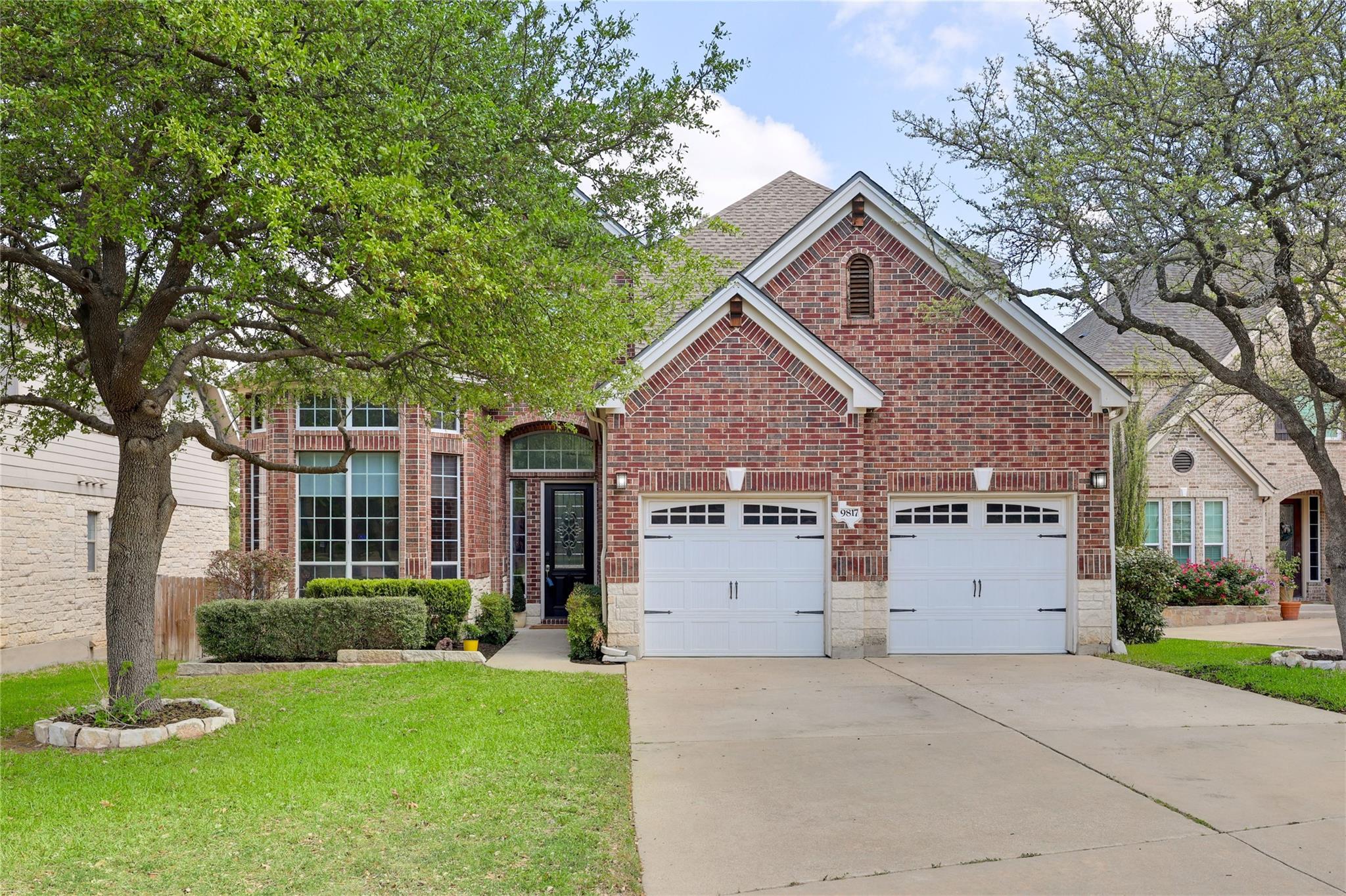 9817 Royal New Kent Dr, Austin, TX 78717
