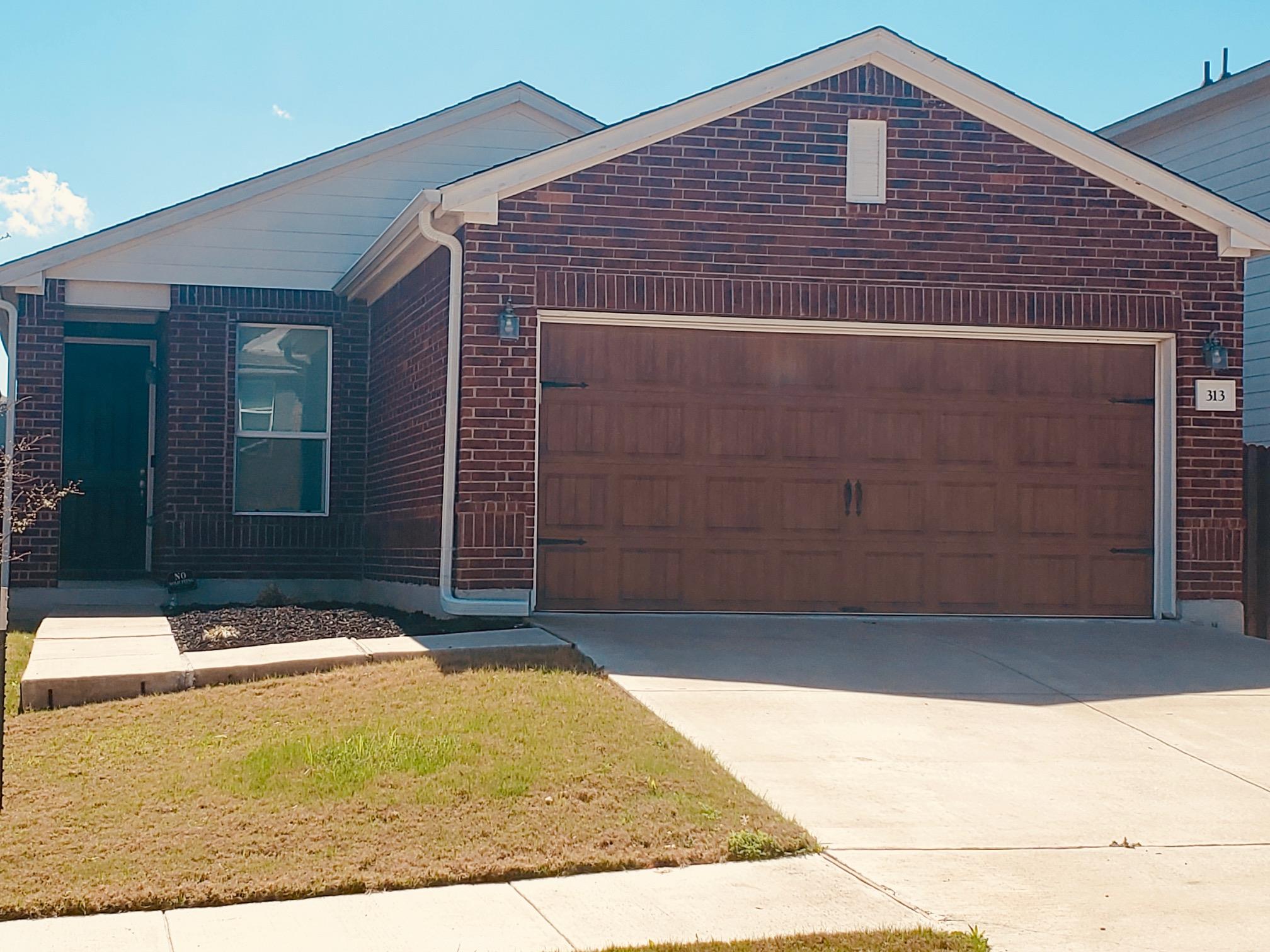 313 Los Cobos Ln, Georgetown, TX 78626