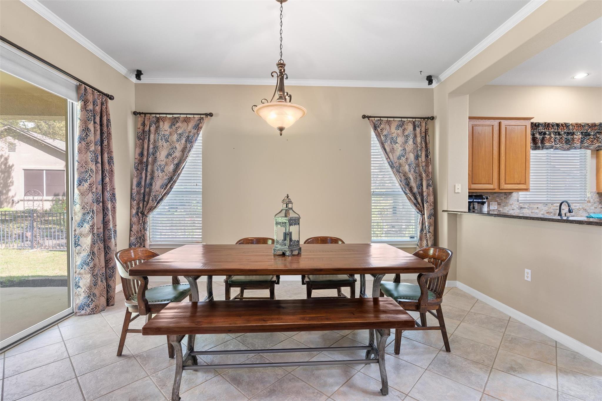 110 Persimmon Ln, Georgetown, TX 78633