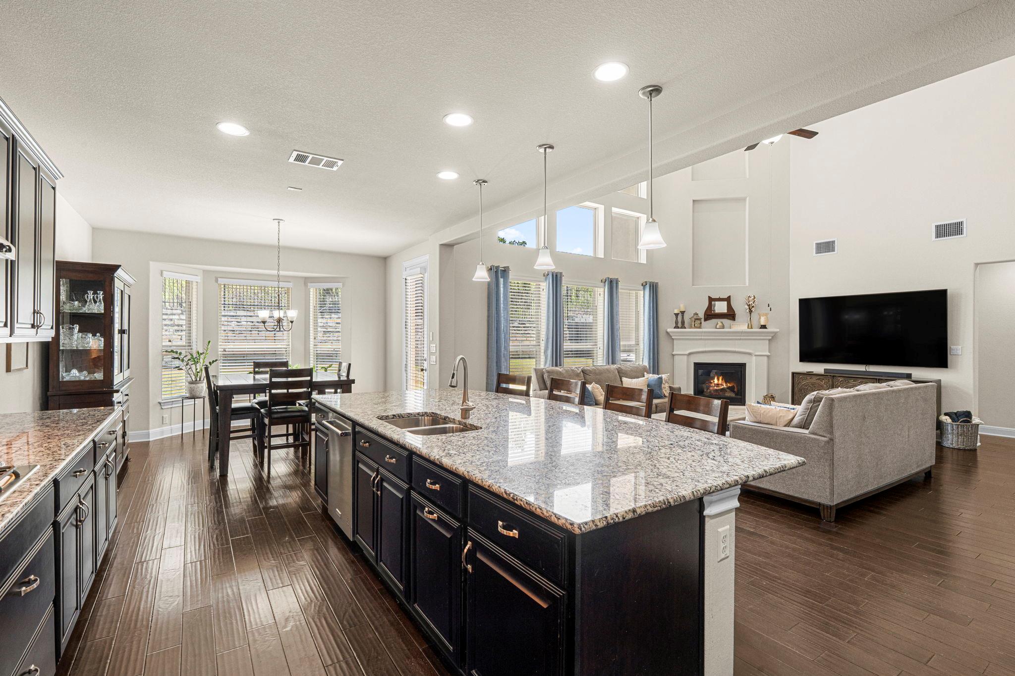 235 Senna Dr, Dripping Springs, TX 78620