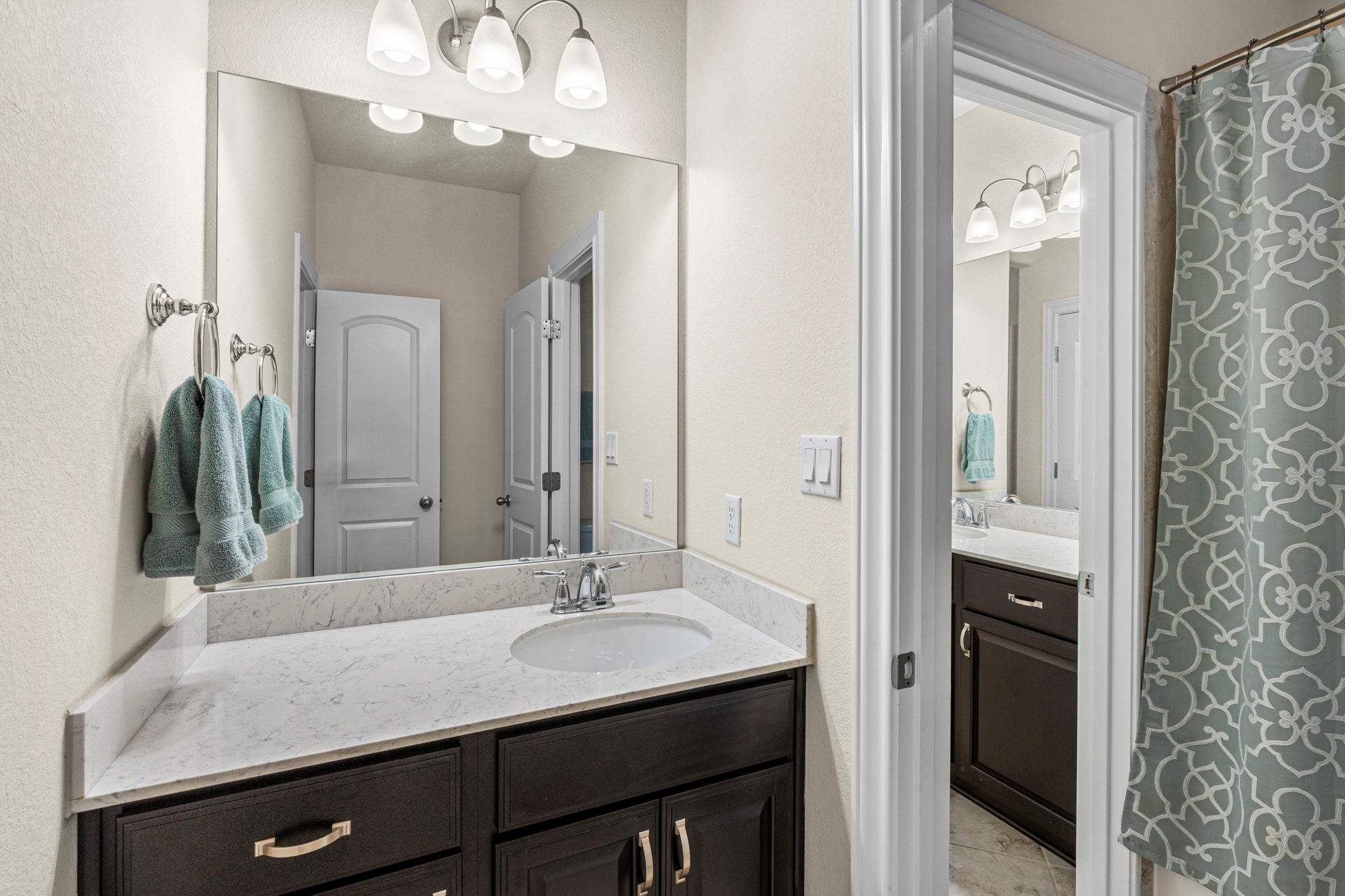 235 Senna Dr, Dripping Springs, TX 78620