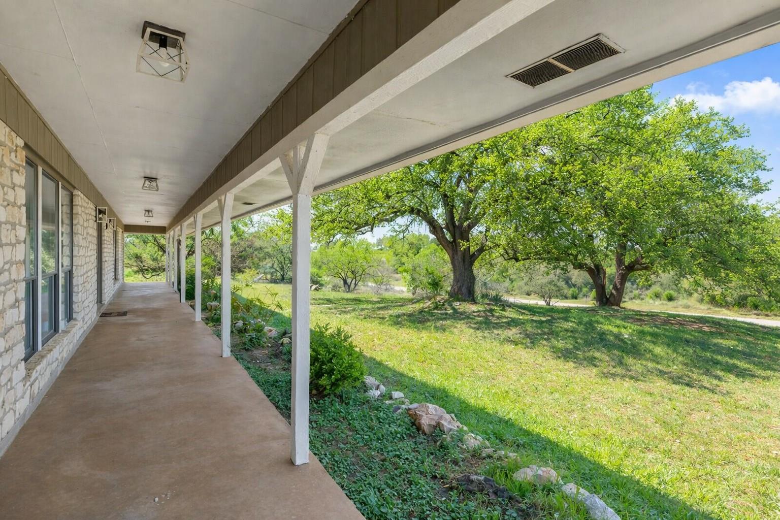 3410 W Ranch Road 152, Llano, TX 78643
