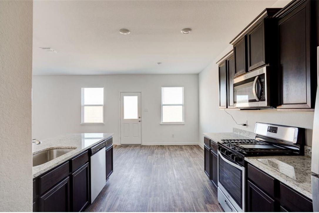 755 Wonderland Trl, New Braunfels, TX 78132