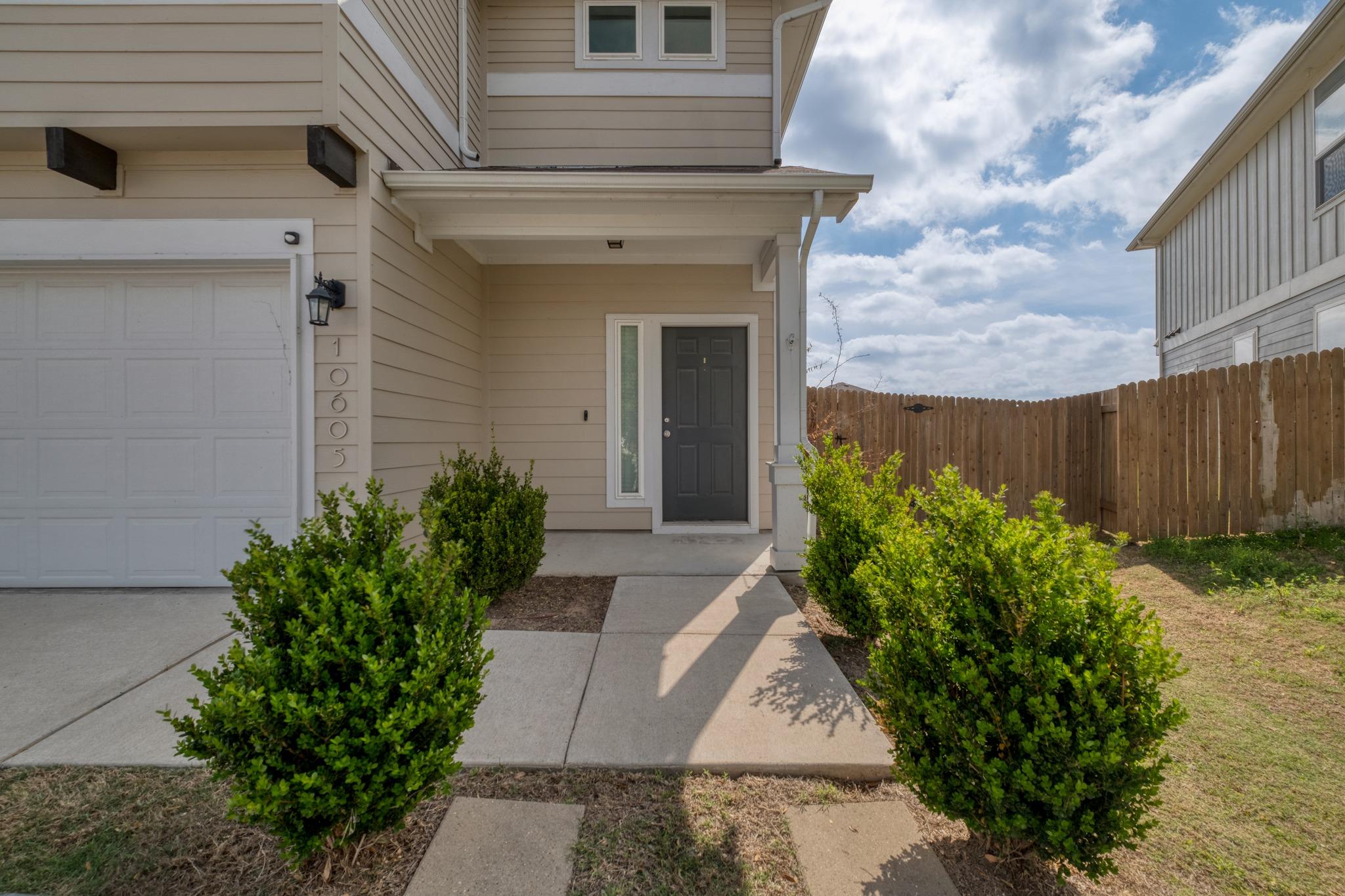 10605 Harwood Overlook Cv, Austin, TX 78747