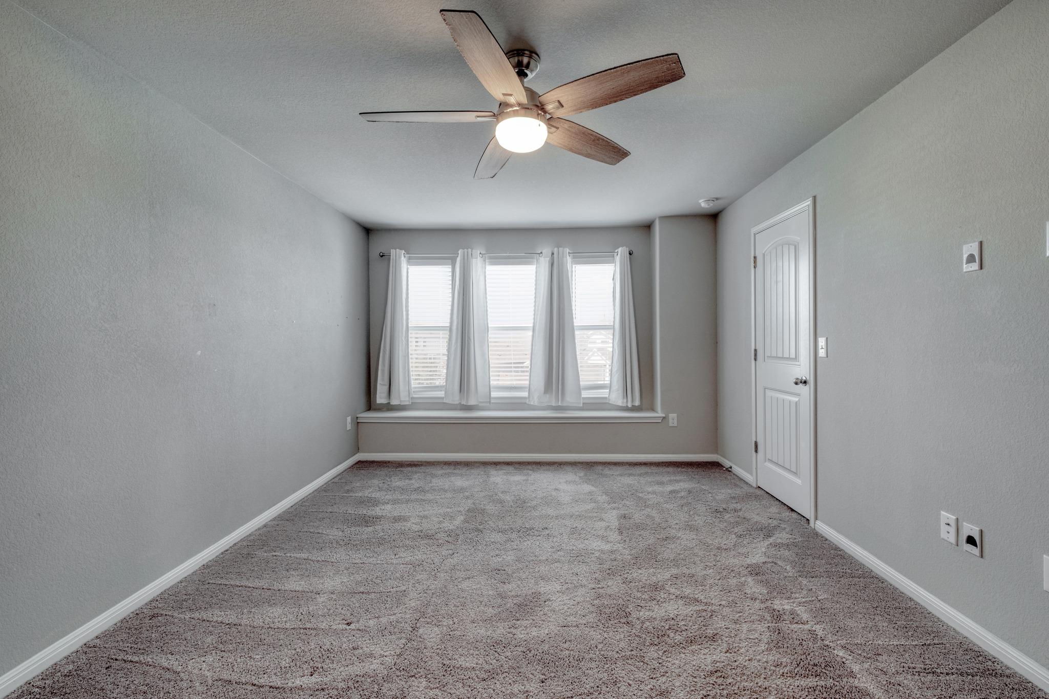 10605 Harwood Overlook Cv, Austin, TX 78747