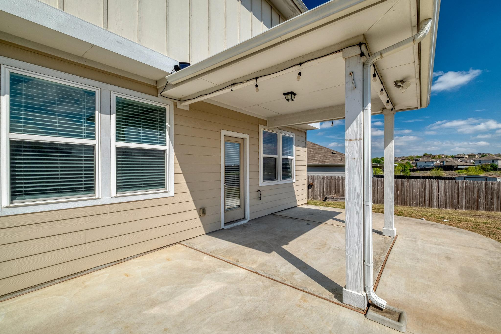 10605 Harwood Overlook Cv, Austin, TX 78747