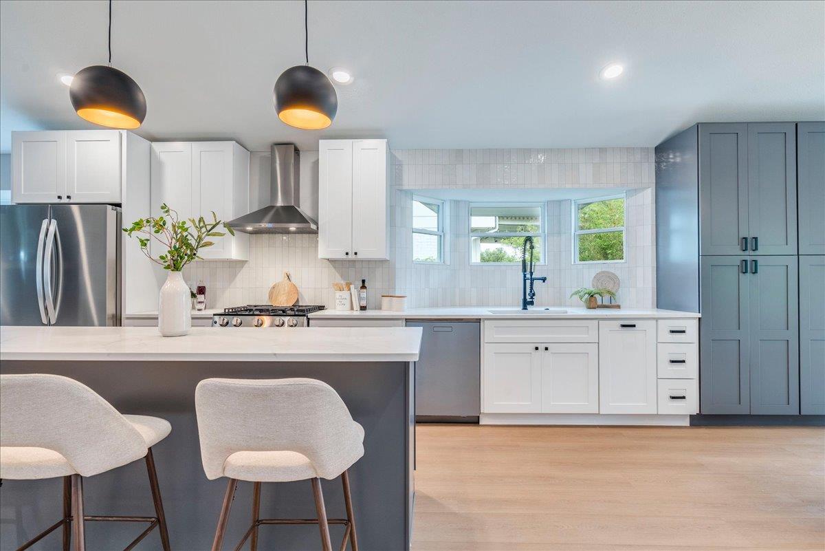 802 Brook Meadow Trl, Cedar Park, TX 78613