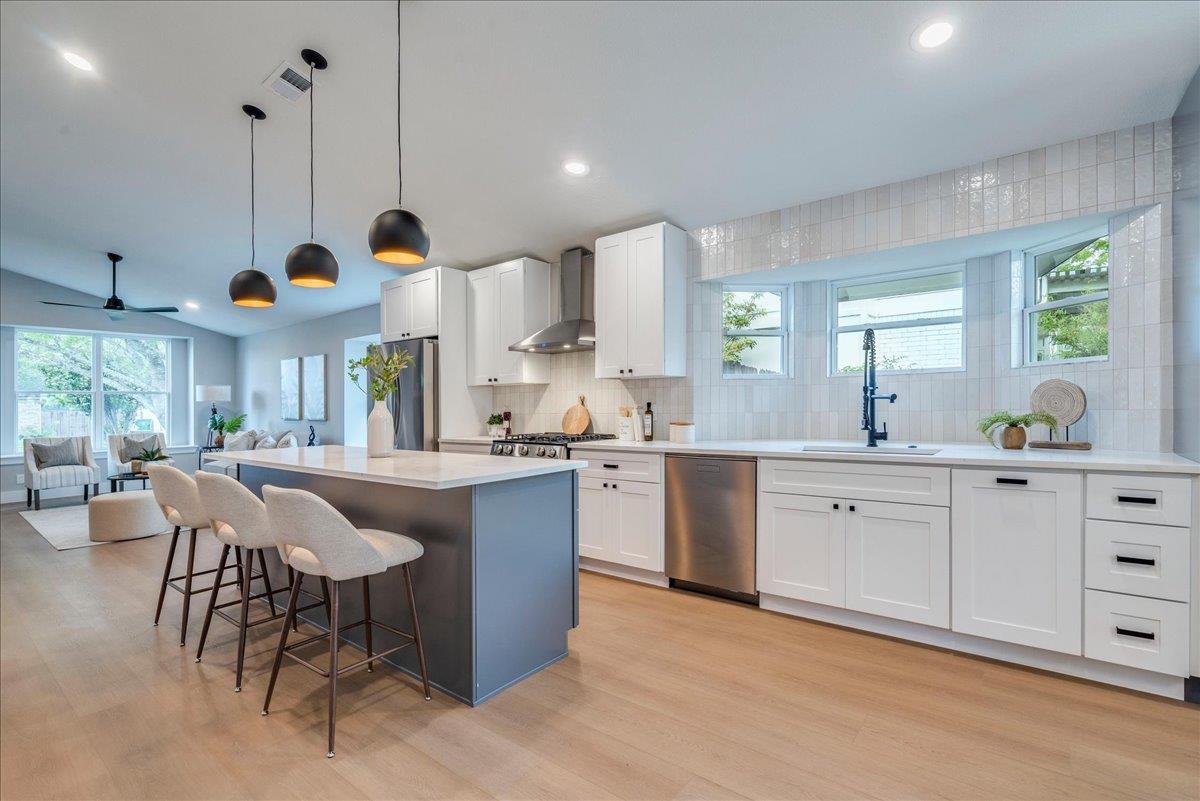 802 Brook Meadow Trl, Cedar Park, TX 78613