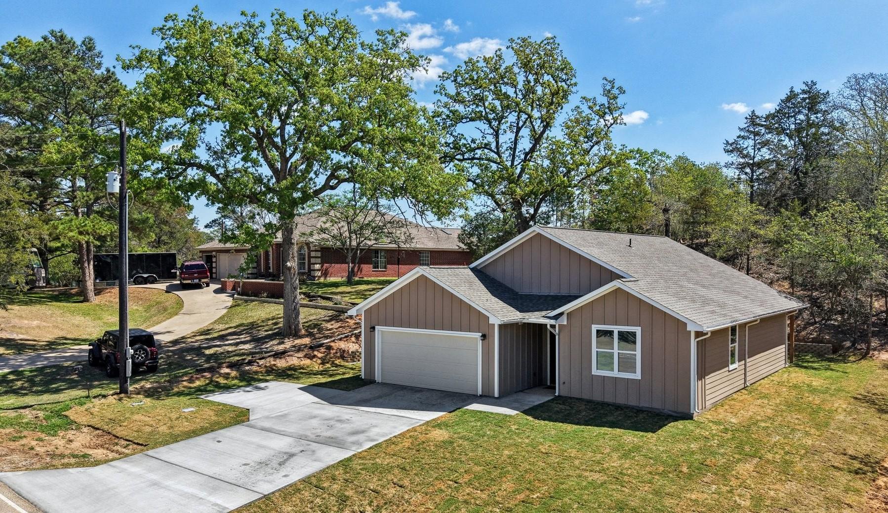 473 Tahitian Dr, Bastrop, TX 78602