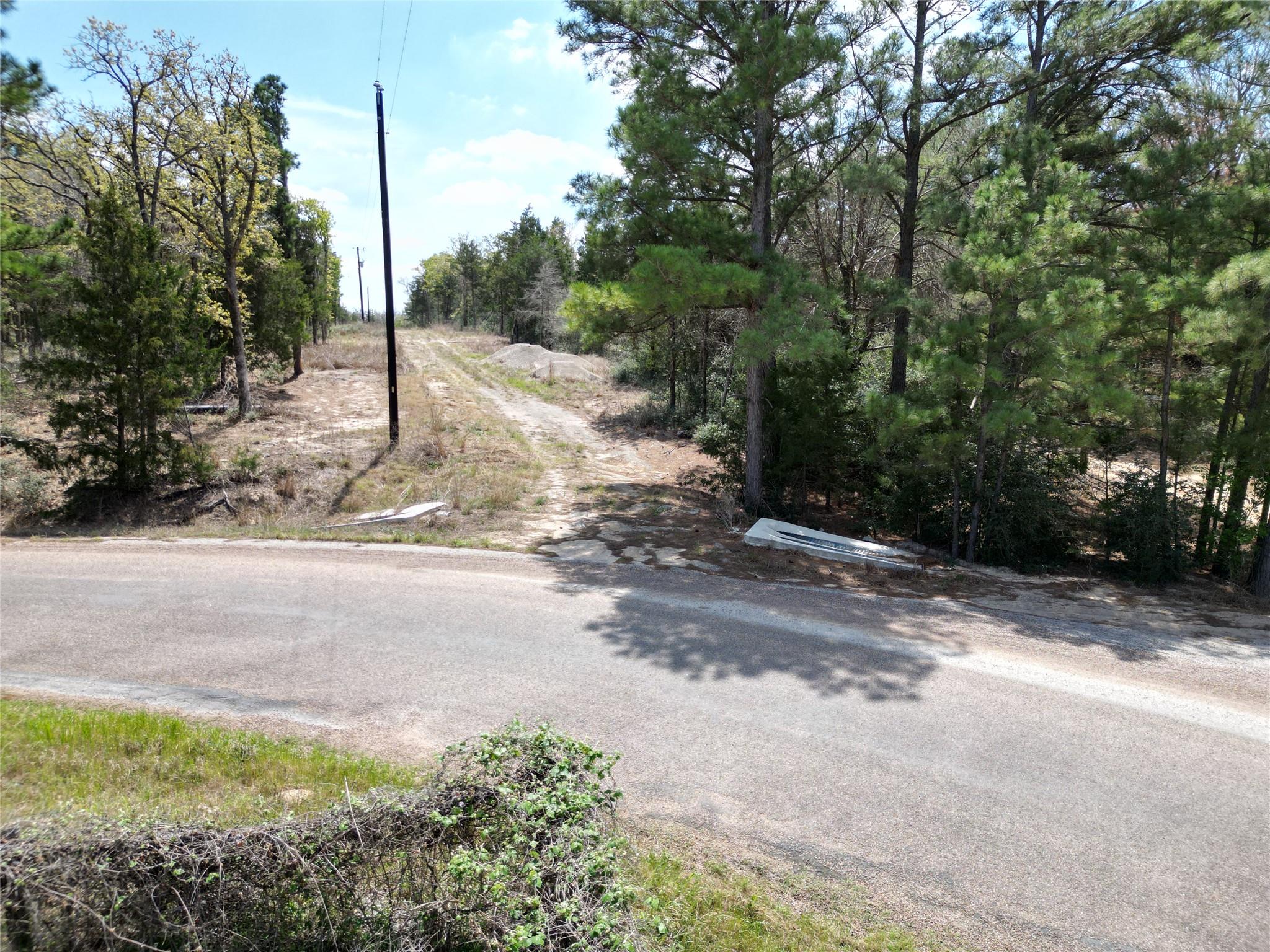 797 Marlin St, McDade, TX 78650