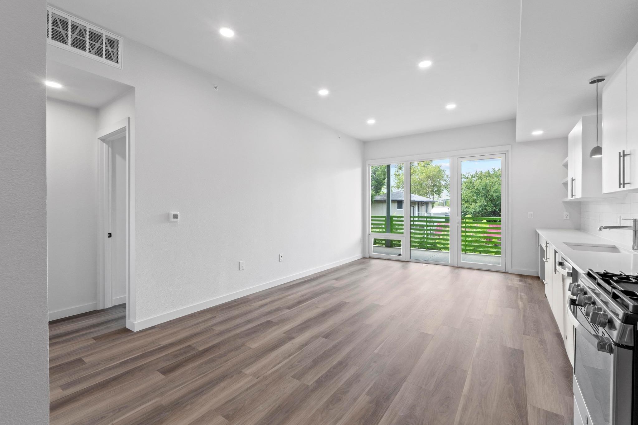 4004 Banister #214 Ln # 214, Austin, TX 78704