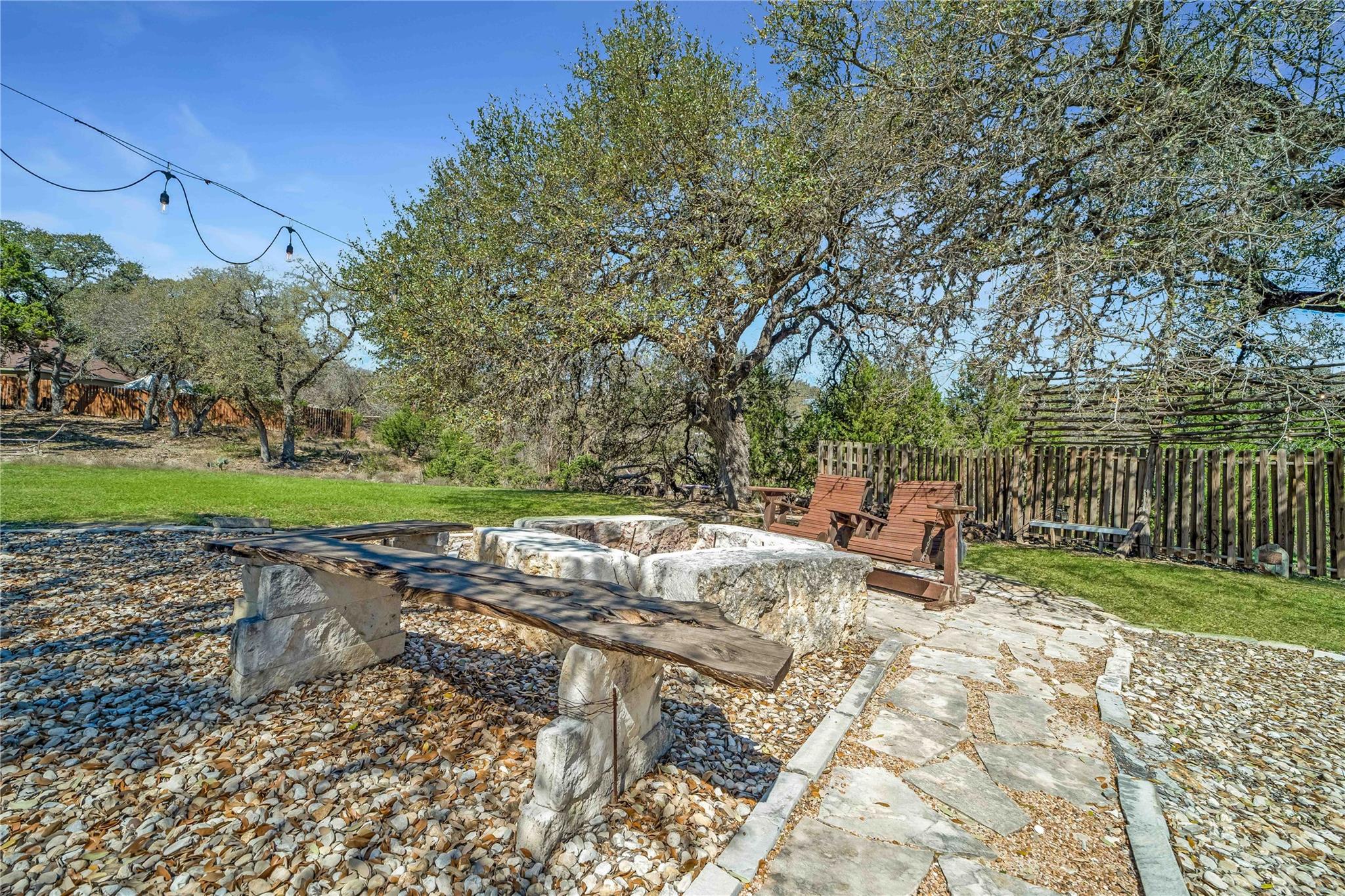 1123 Long Hollow Holw, Canyon Lake, TX 78133