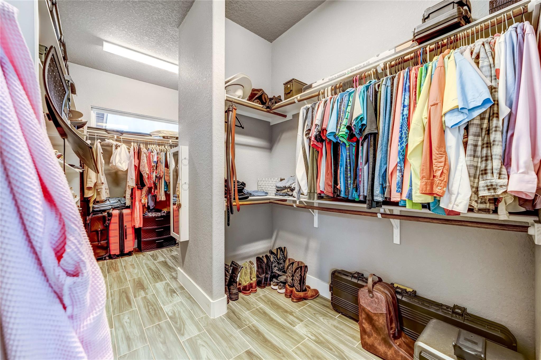 1123 Long Hollow Holw, Canyon Lake, TX 78133