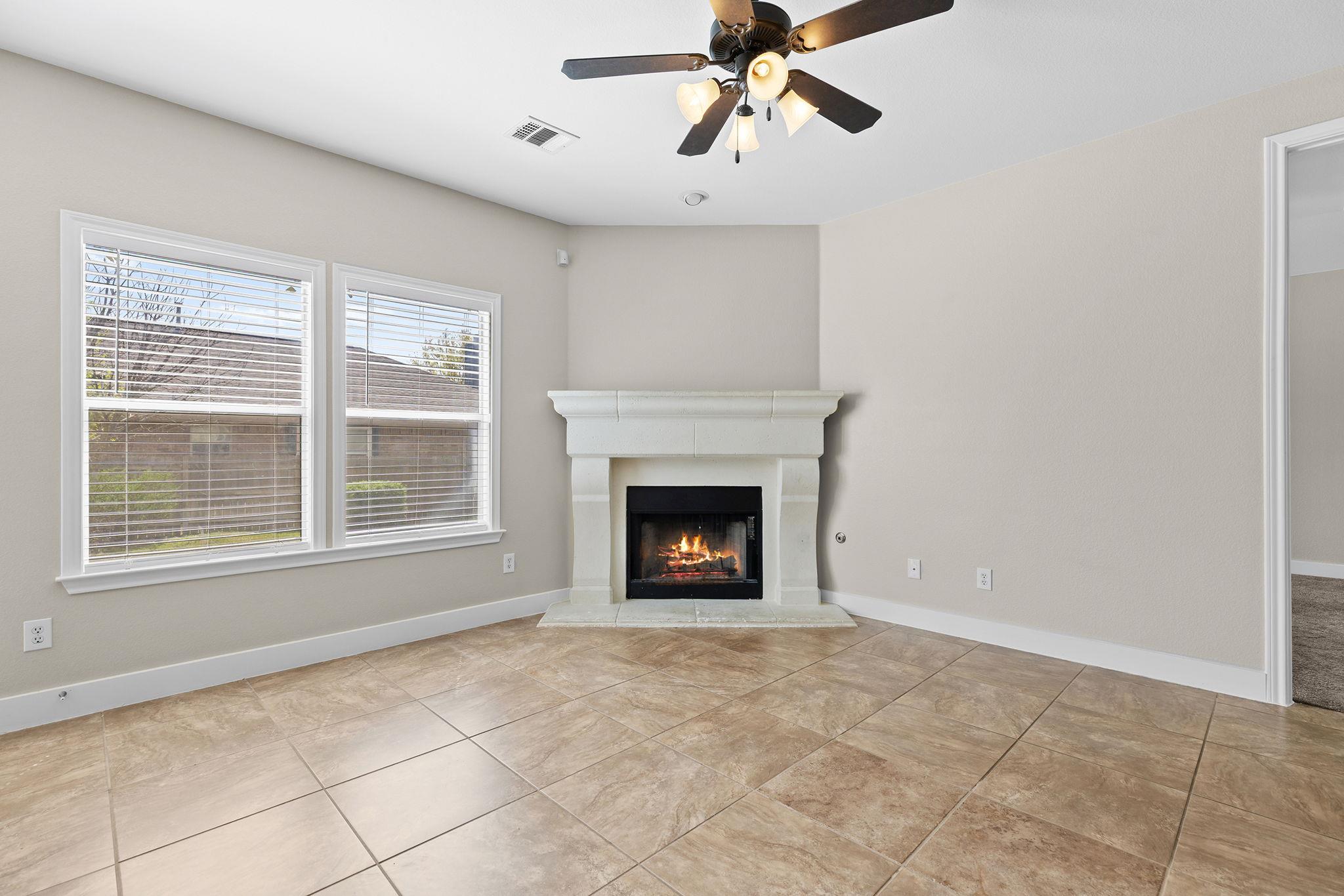 3013 Hawks Swoop Trl, Pflugerville, TX 78660