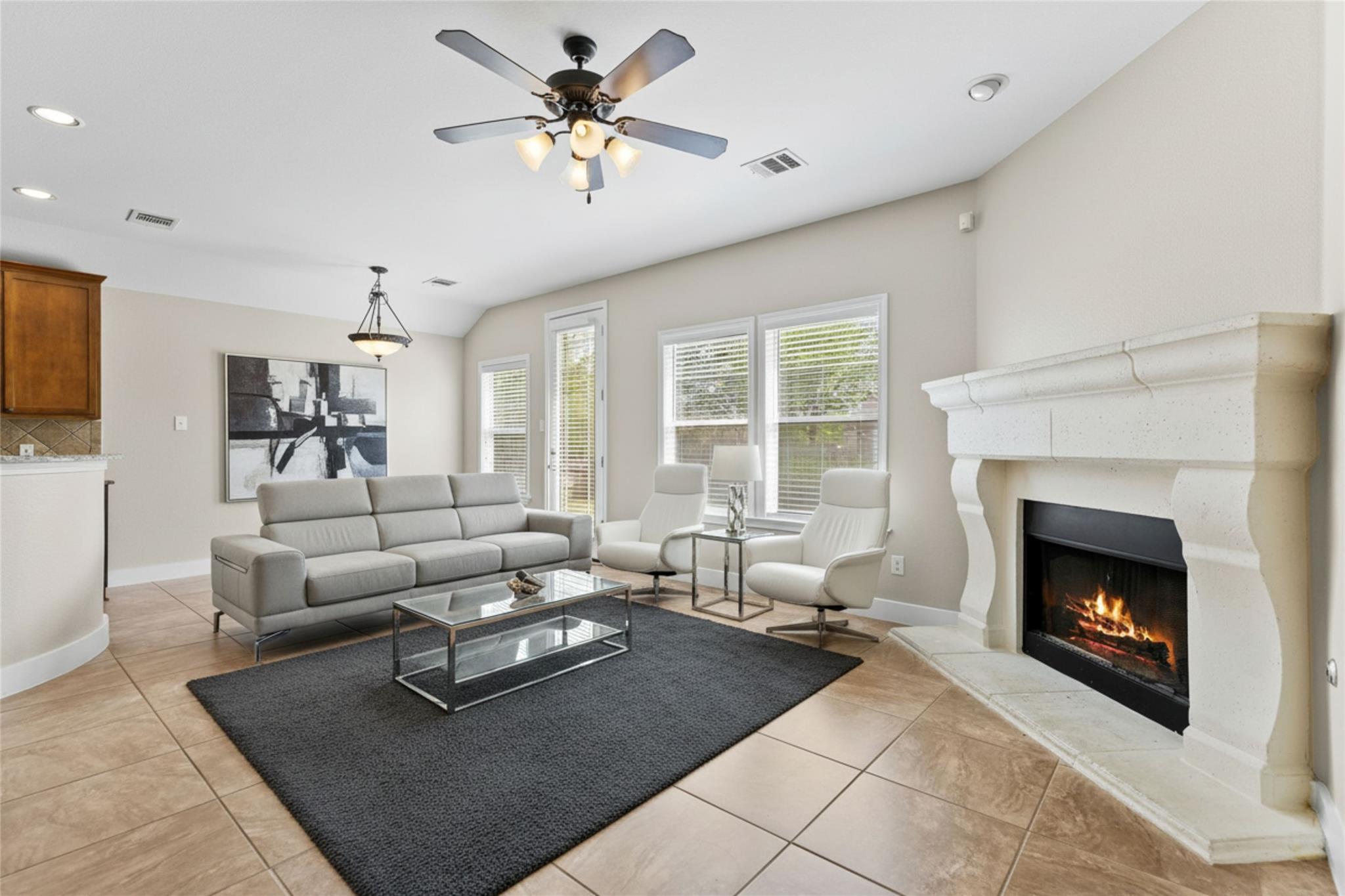 3013 Hawks Swoop Trl, Pflugerville, TX 78660