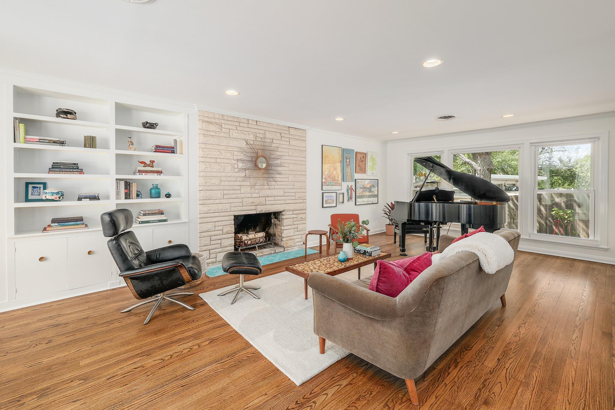 5600 Bull Creek Rd, Austin, TX 78756