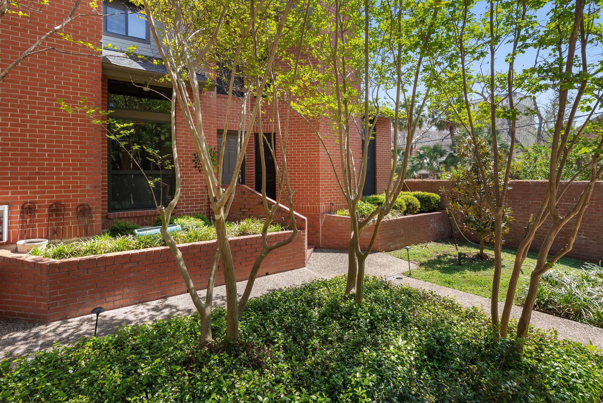 510 W 18TH St # 113, Austin, TX 78701