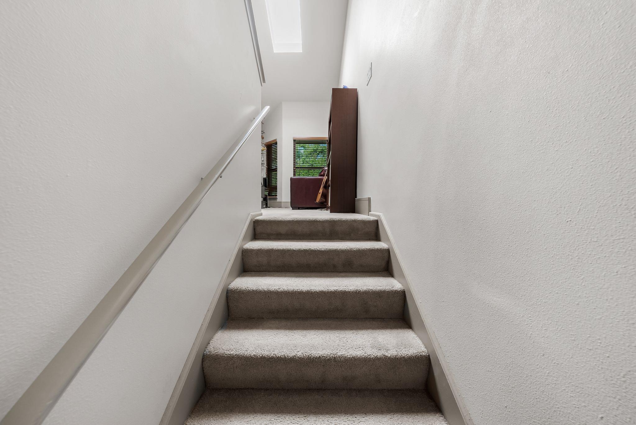 510 W 18TH St # 113, Austin, TX 78701