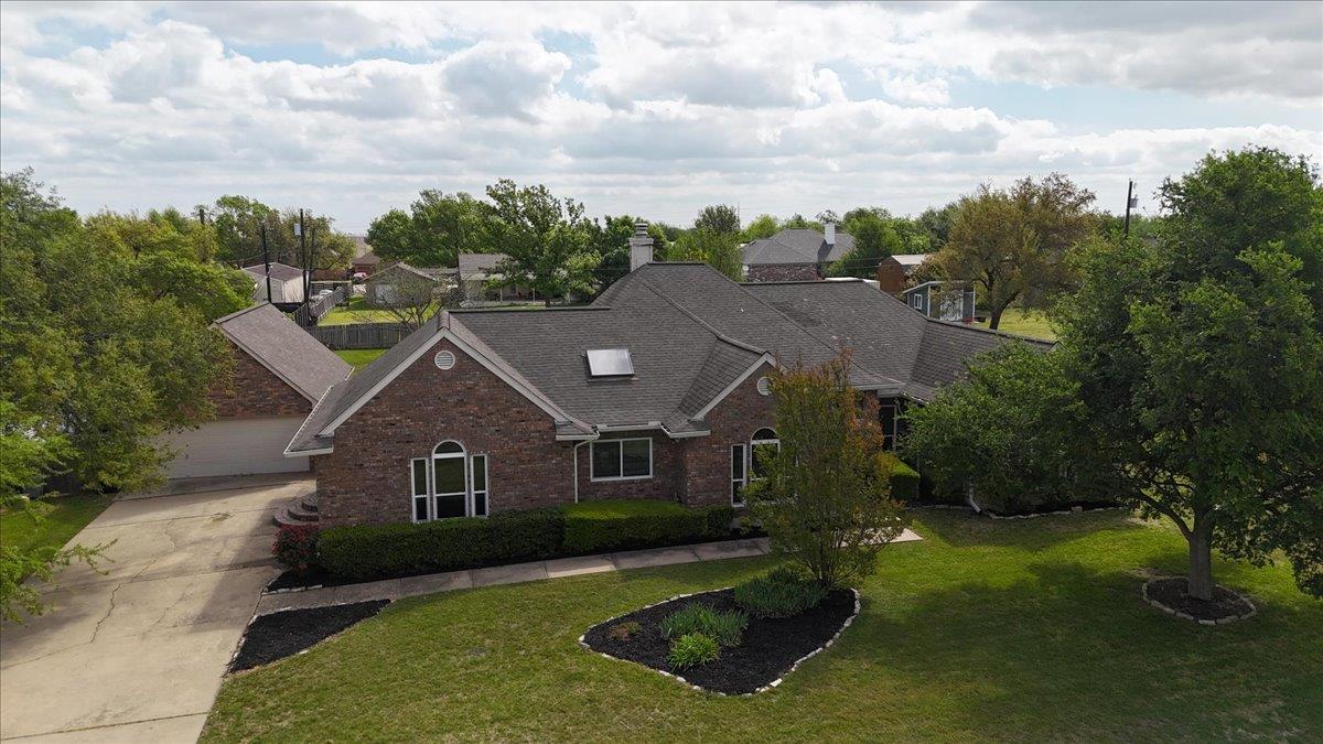 1317 Amistad Dr, Round Rock, TX 78664