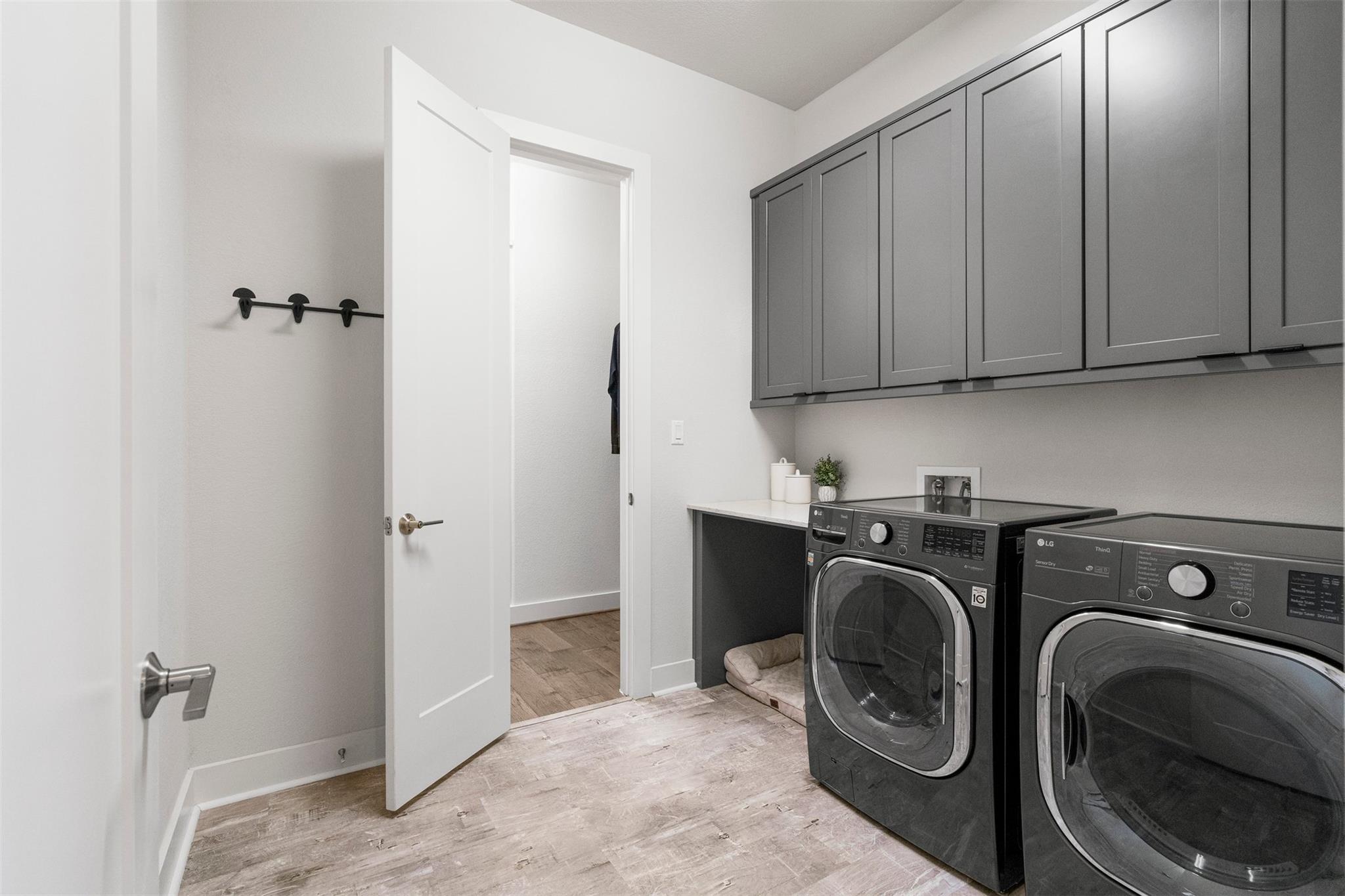 142 White Rock Ct, Dripping Springs, TX 78620