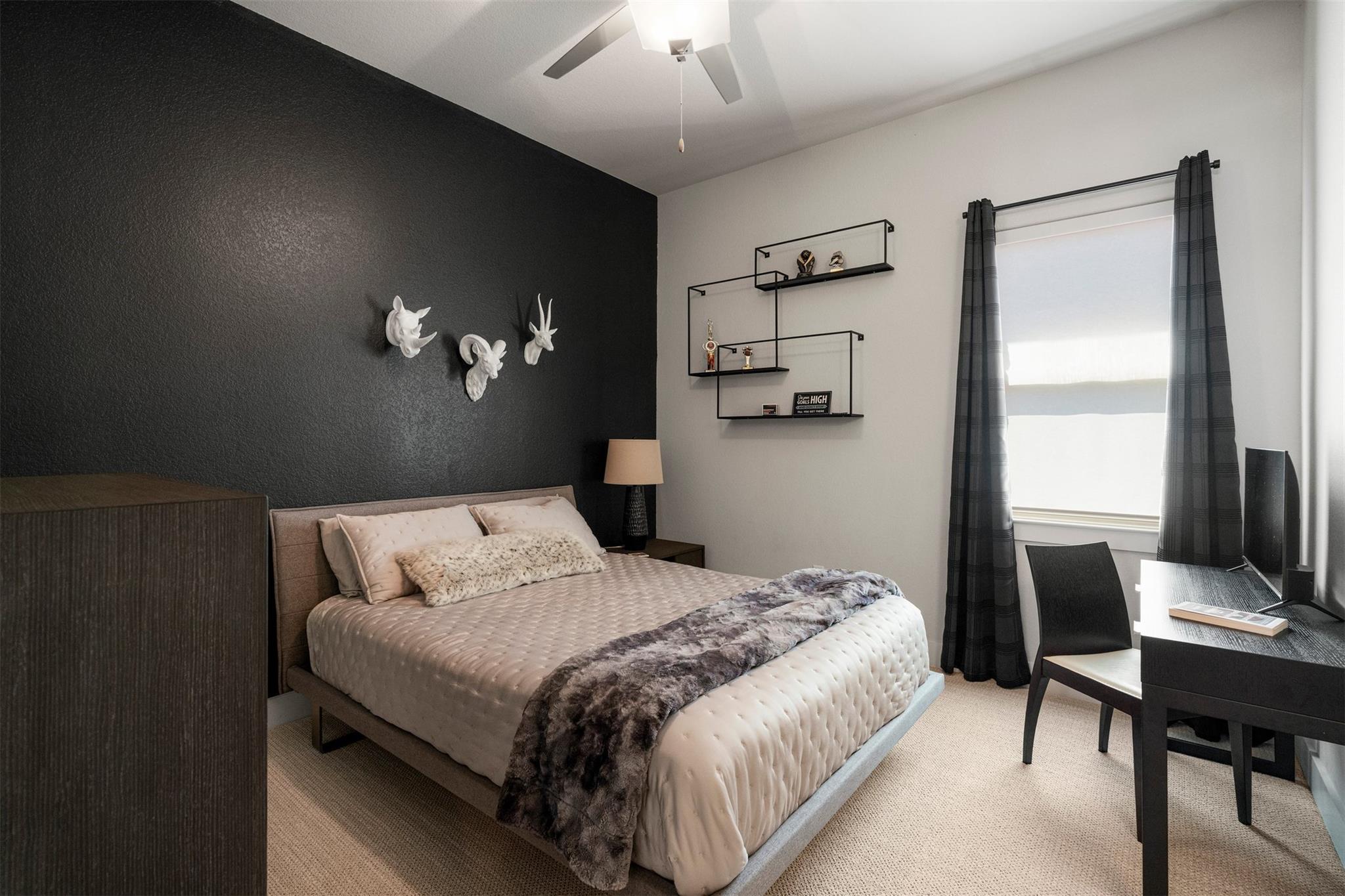 142 White Rock Ct, Dripping Springs, TX 78620