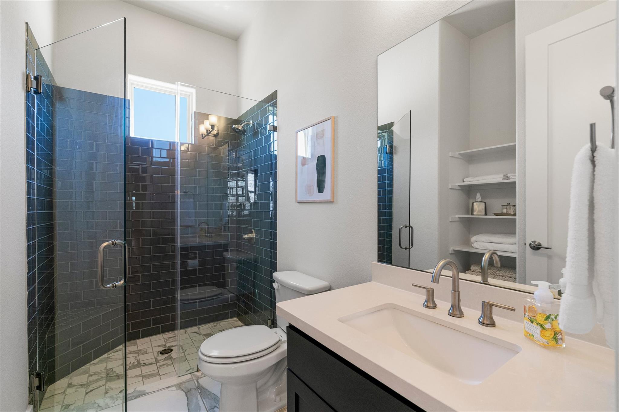 142 White Rock Ct, Dripping Springs, TX 78620