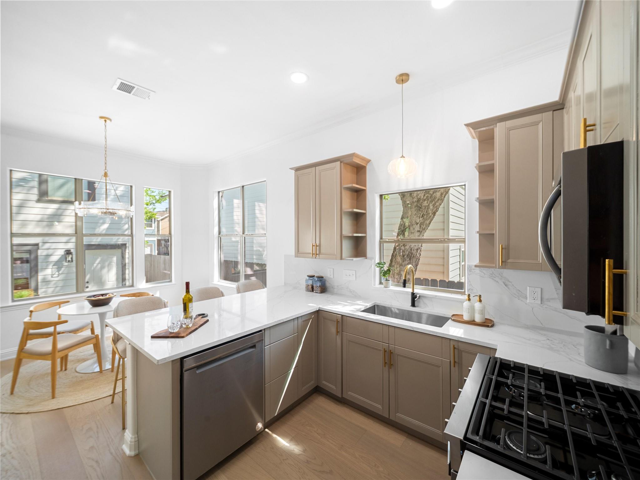 5209 Evans Ave # A, Austin, TX 78751