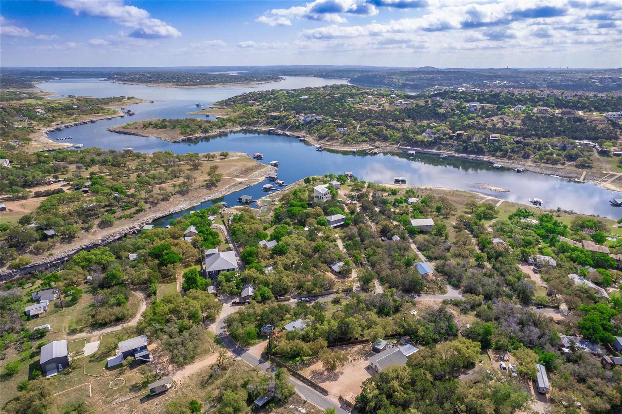 2705 Cory Ln, Spicewood, TX 78669