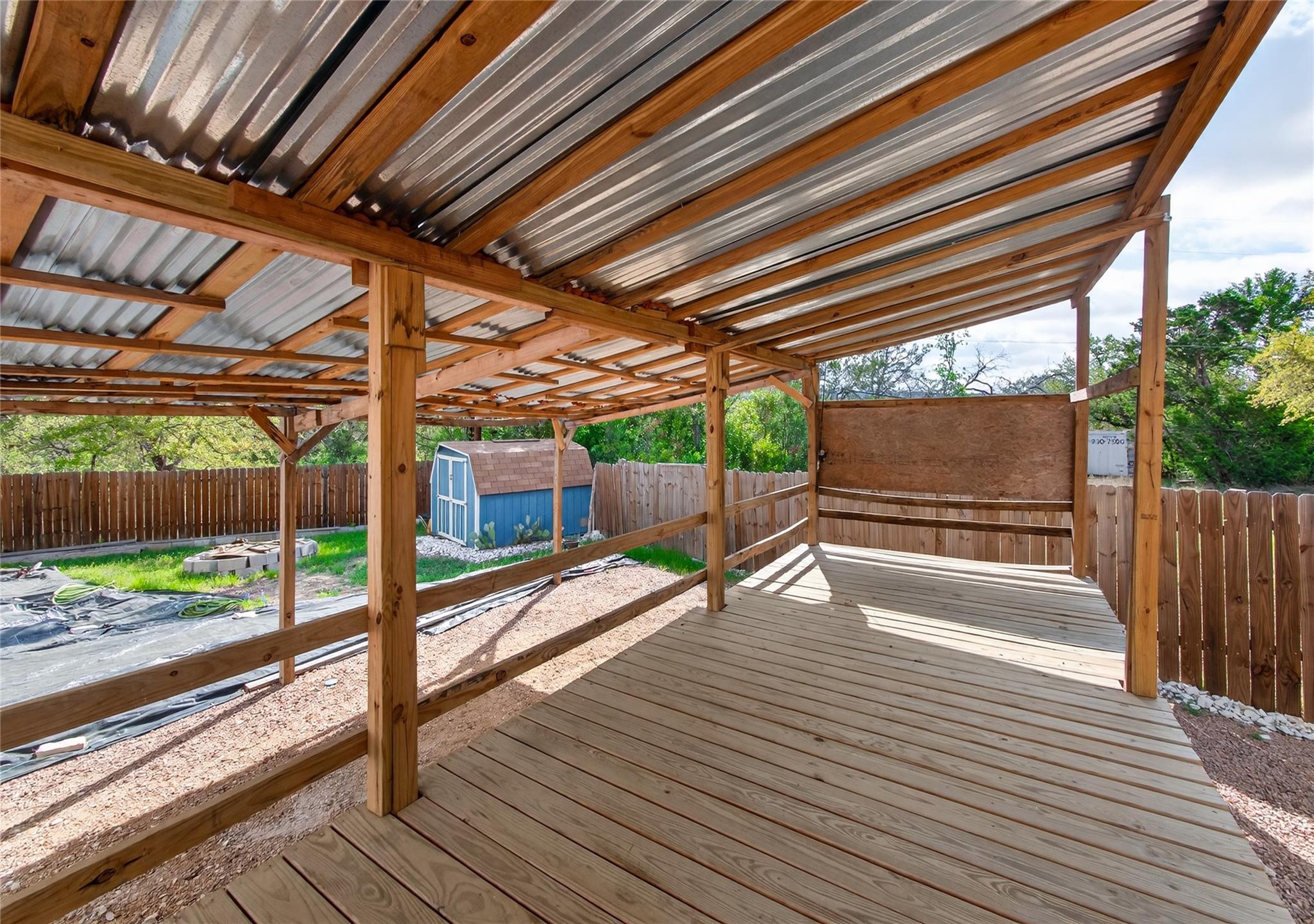 2705 Cory Ln, Spicewood, TX 78669